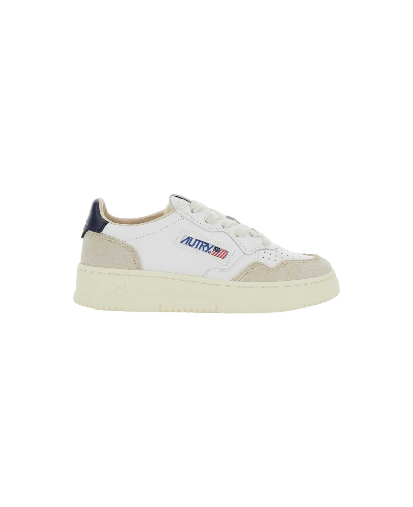 Autry 'medalist' White Low Top Sneakers With Logo Patch On The Side And Perforated Panels In Leather Boy - White