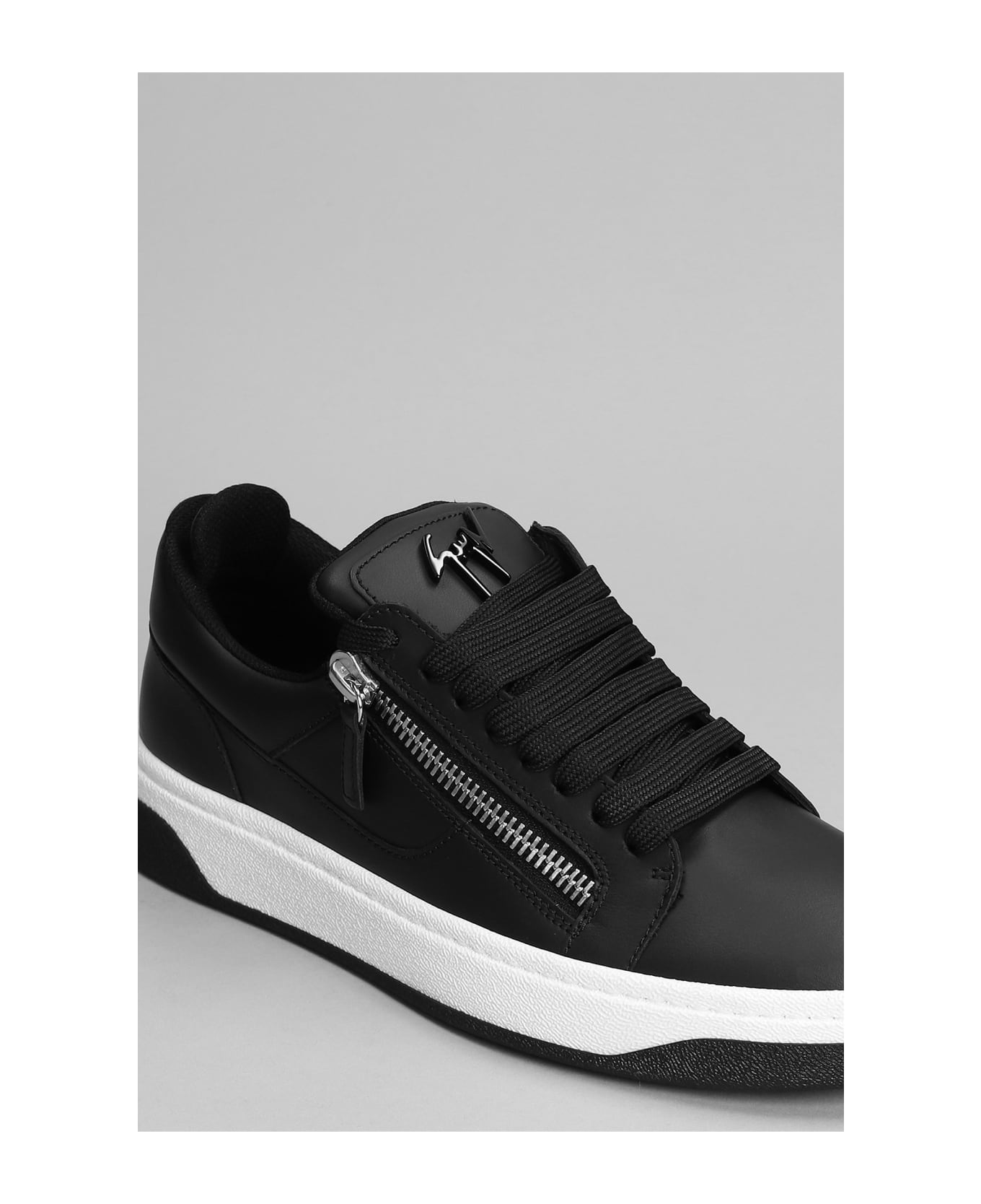 Giuseppe Zanotti Gz94 Sneakers - Black