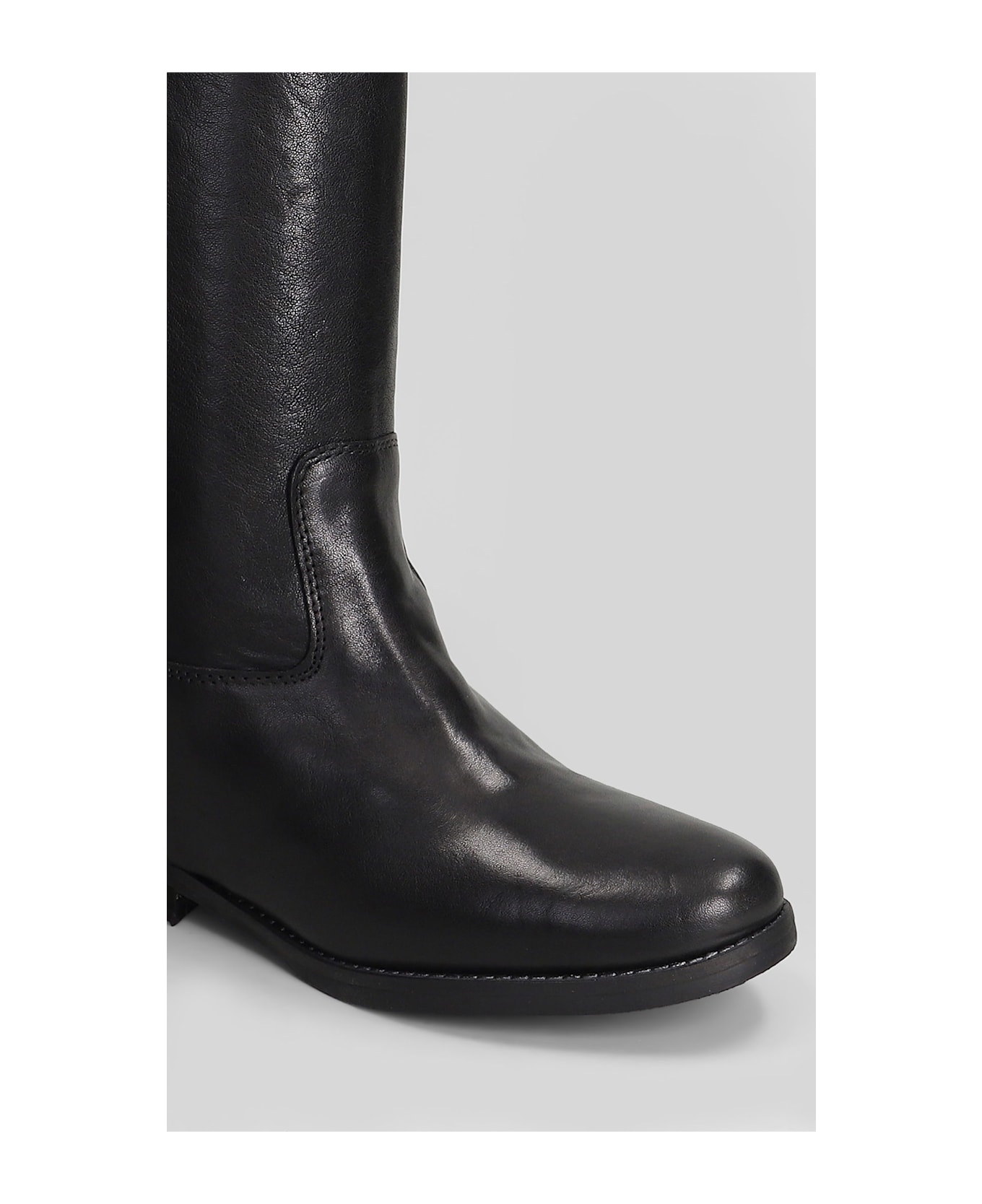 Julie Dee In Black Leather - black