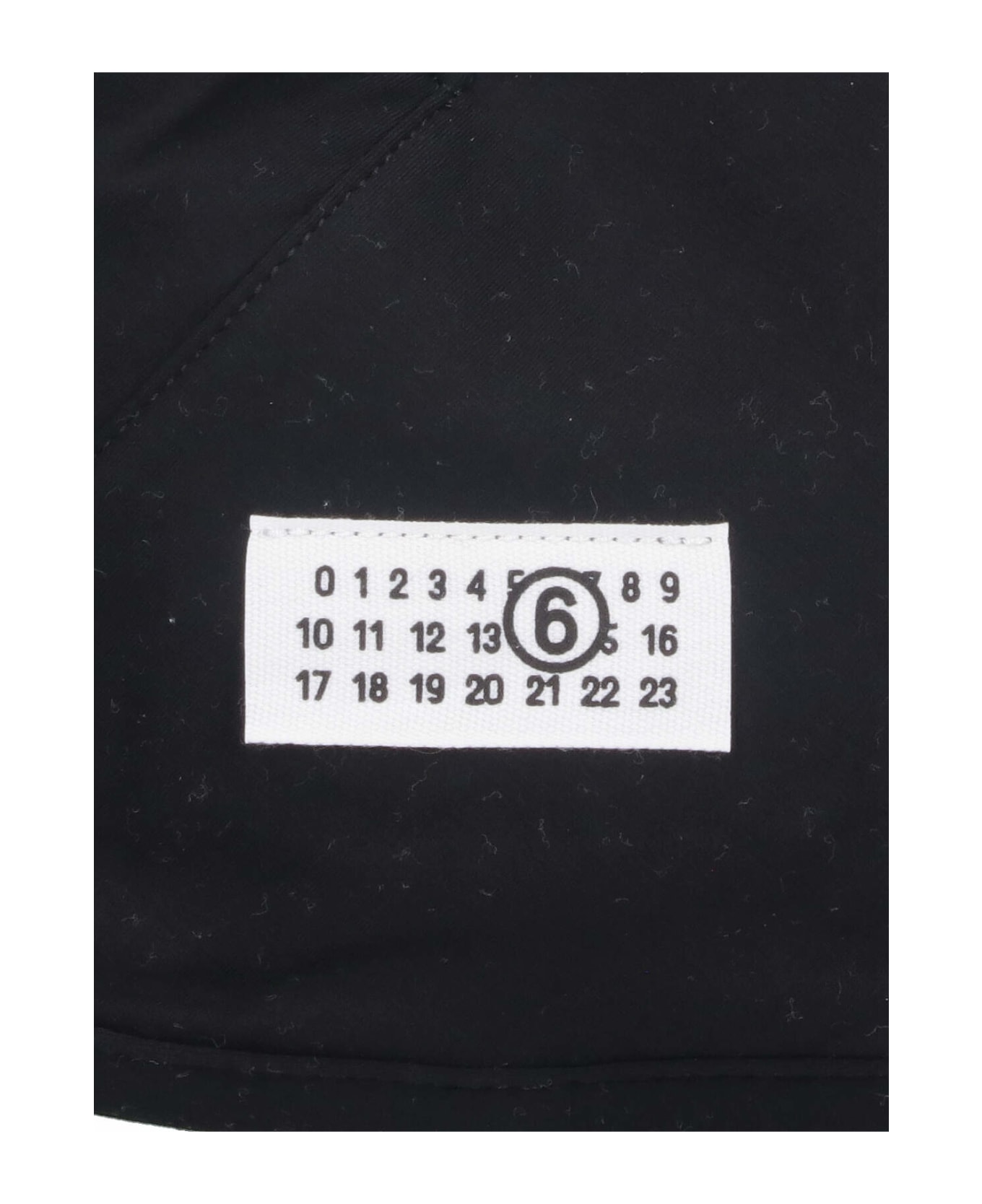 MM6 Maison Margiela Patch Detail Shoulder Bag - Black