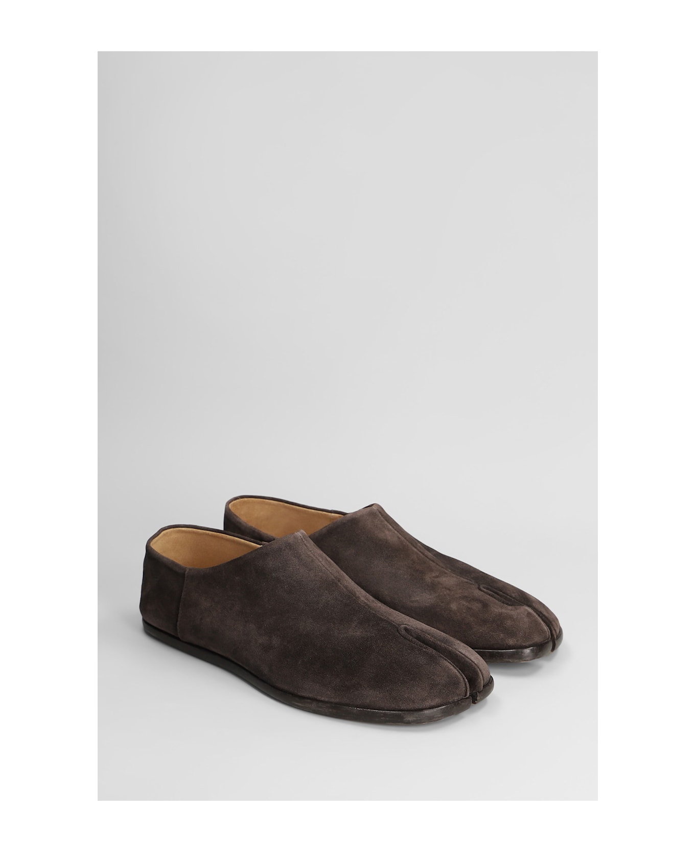 Maison Margiela Tabi Loafers In Brown Suede - brown