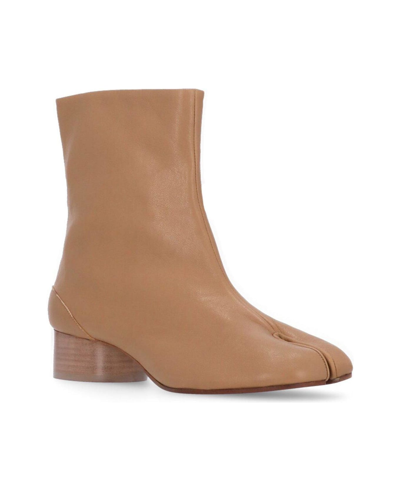 Maison Margiela 'tabi' Ankle Boots - Nude
