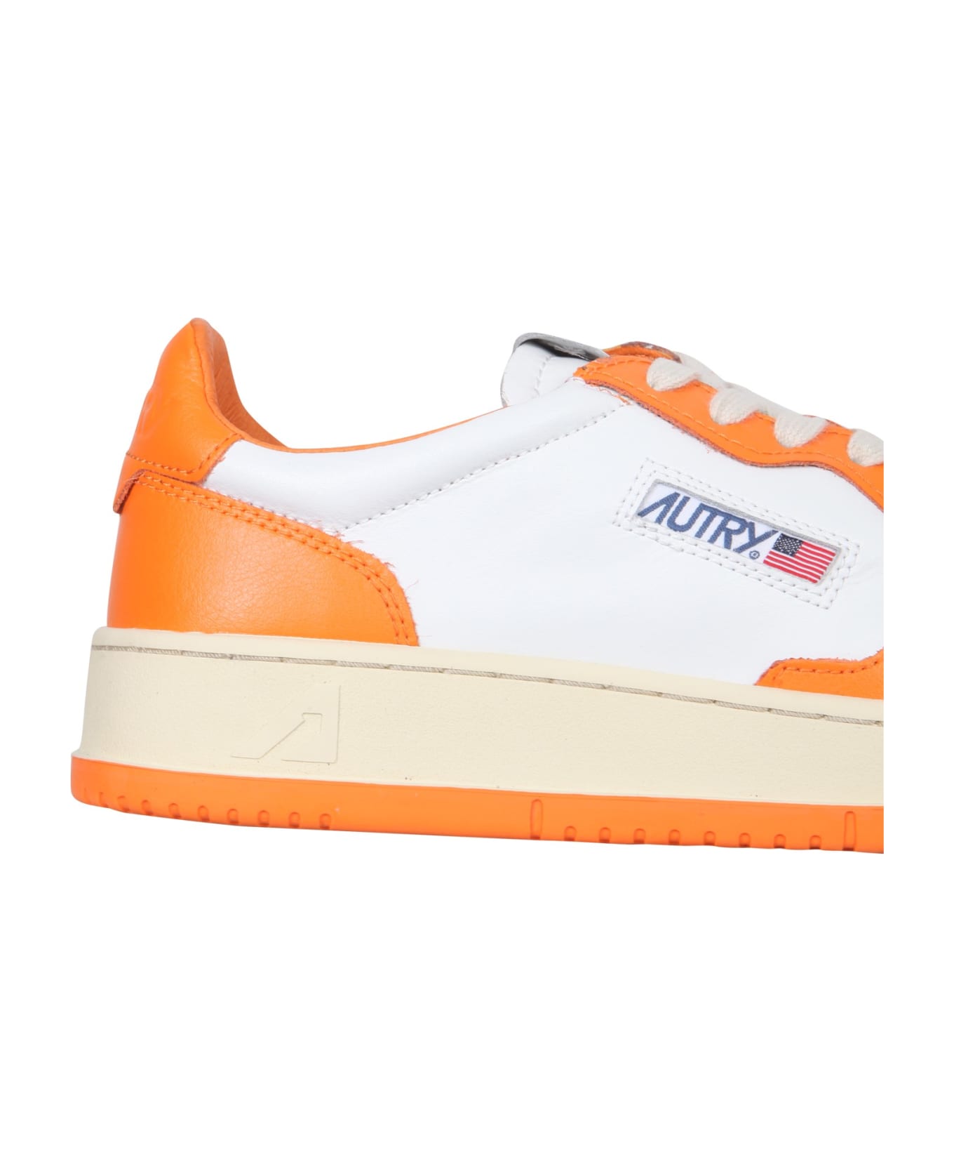 Autry Medalist Low Sneakers - White Orange