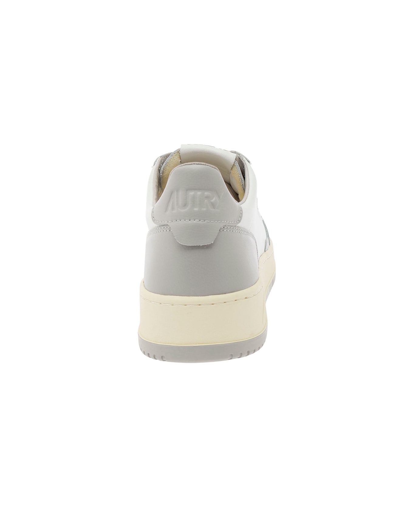 Autry 'medalist' White And Grey Low Top Sneakers With Logo Detail In Leather Man - Grey
