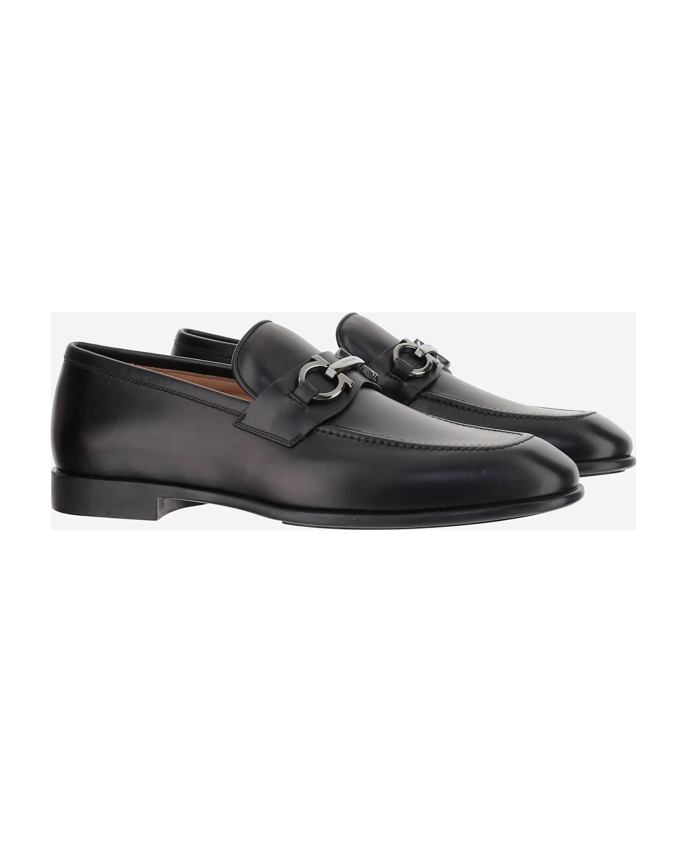Ferragamo Ganicini Leather Loafers - Black