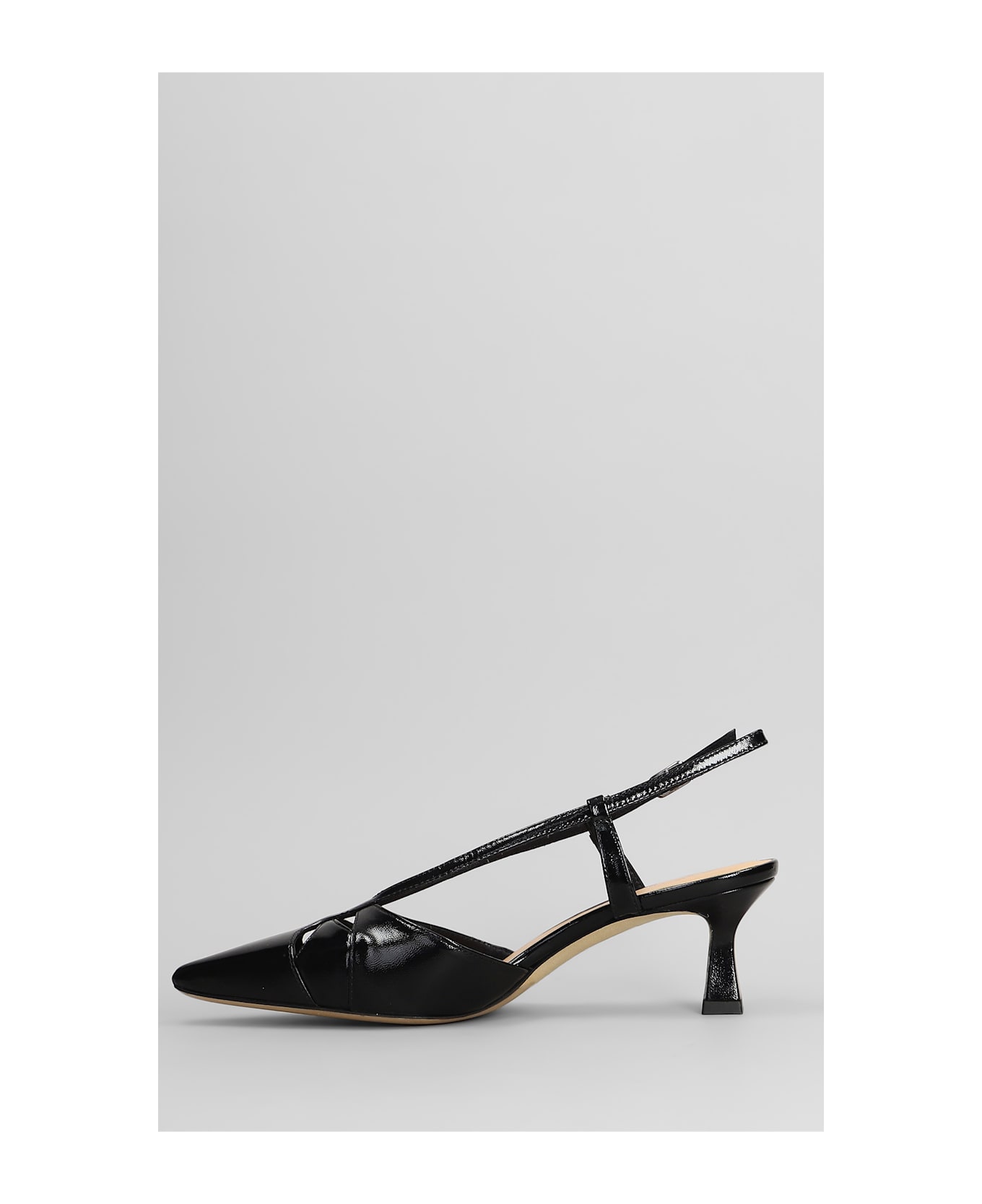 Julie Dee Pumps In Black Leather - black
