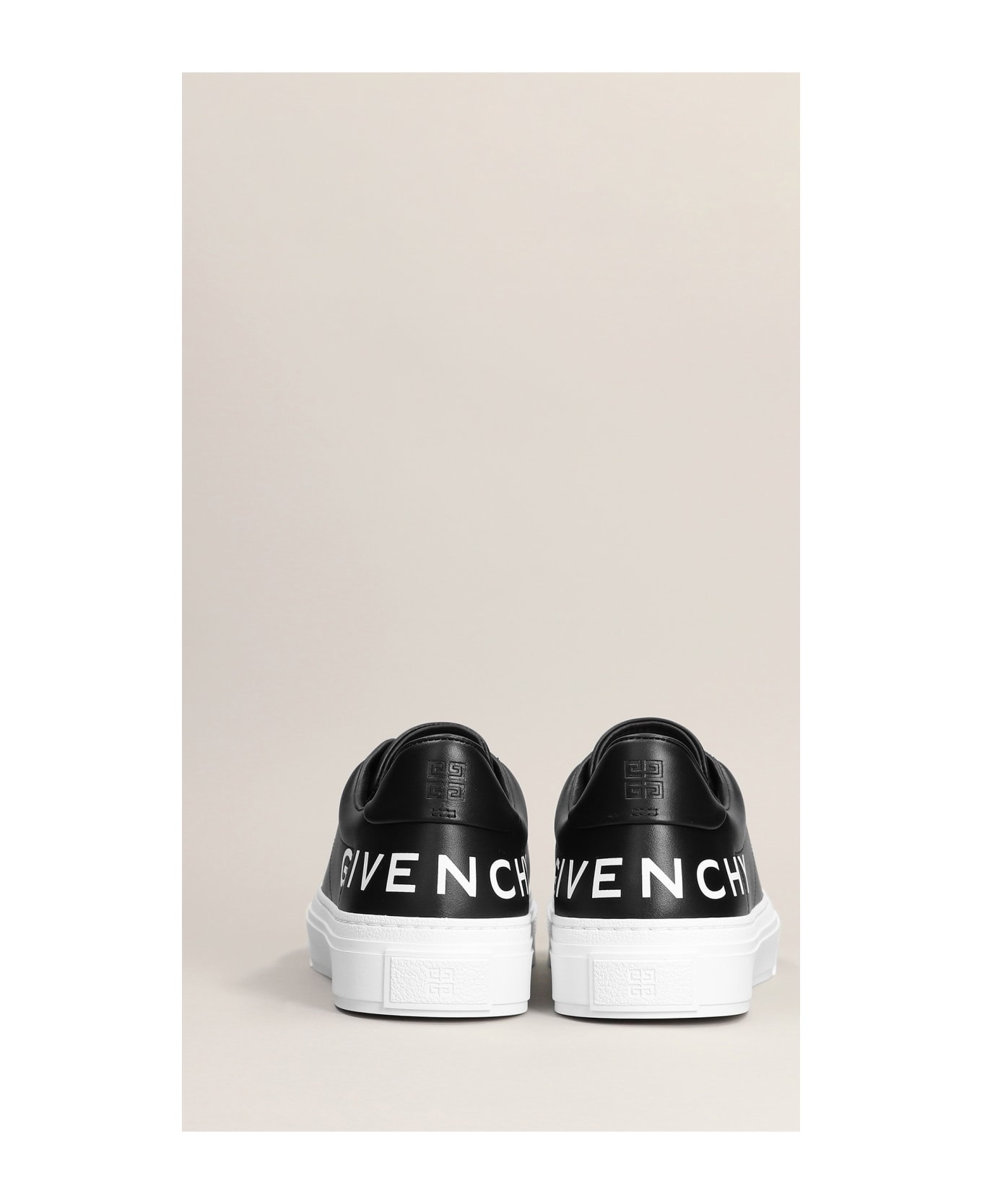 Givenchy City Sport Sneakers In Black Leather - black