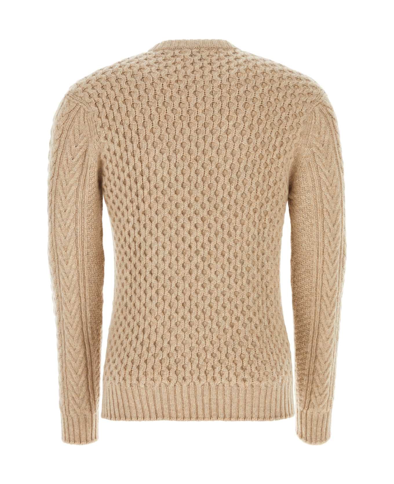 Johnstons of Elgin Beige Cashmere Sweater - OATMEAL