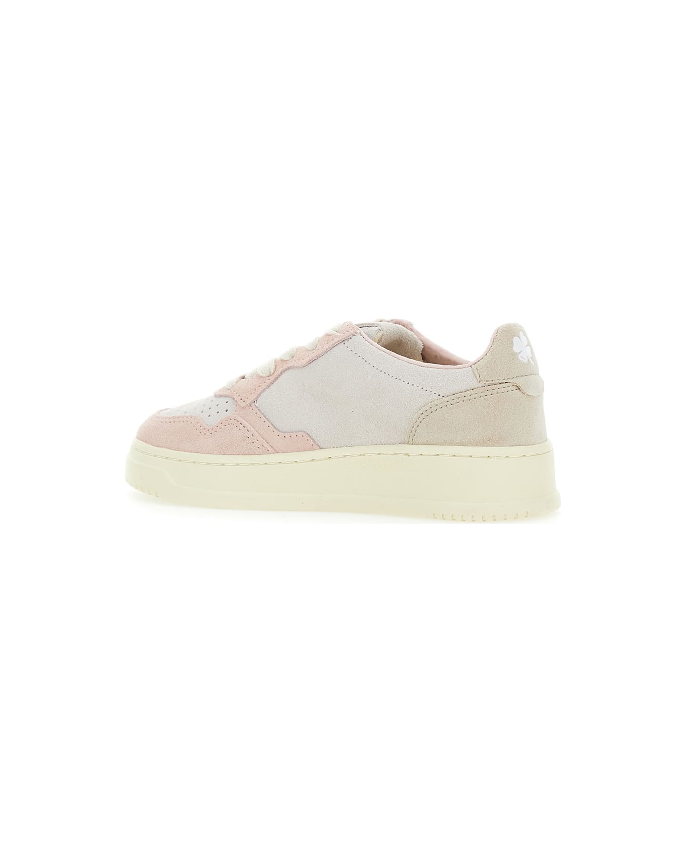 Autry 'medalist' Pink Low Top Sneakers With Logo Patch On The Side And Perforated Panels In Leather Girl - Pink