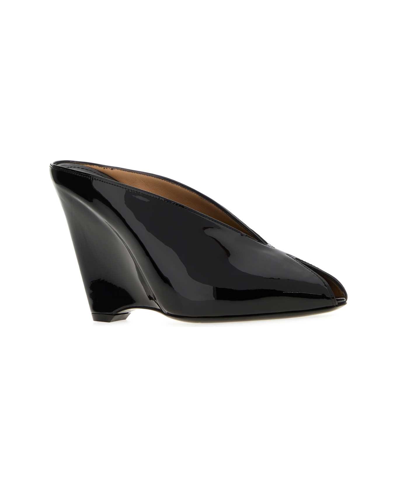 Ferragamo Black Leather Alicia Mules - NERBISNER