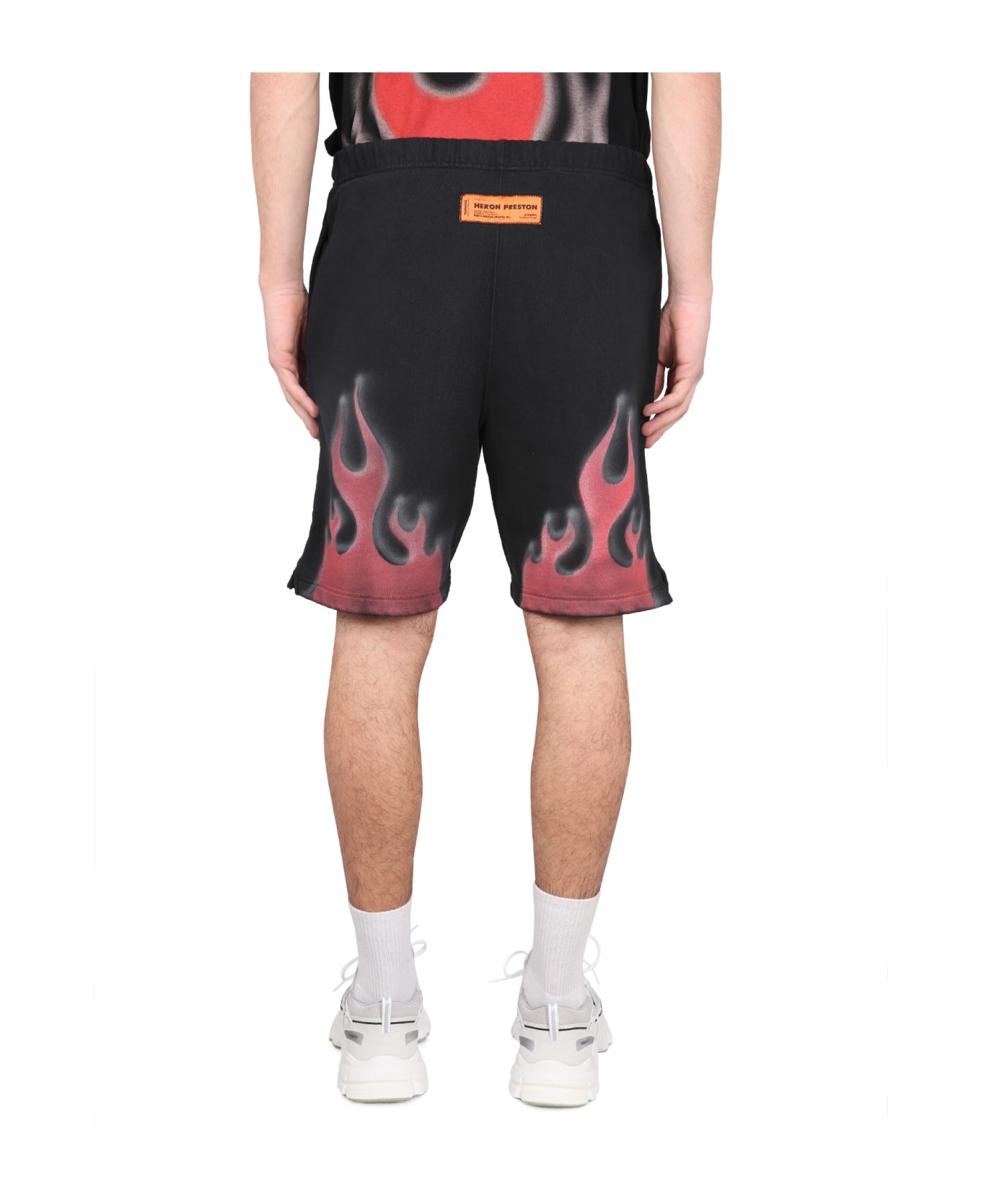 HERON PRESTON Bermuda Shorts With Flames Print - Black Red
