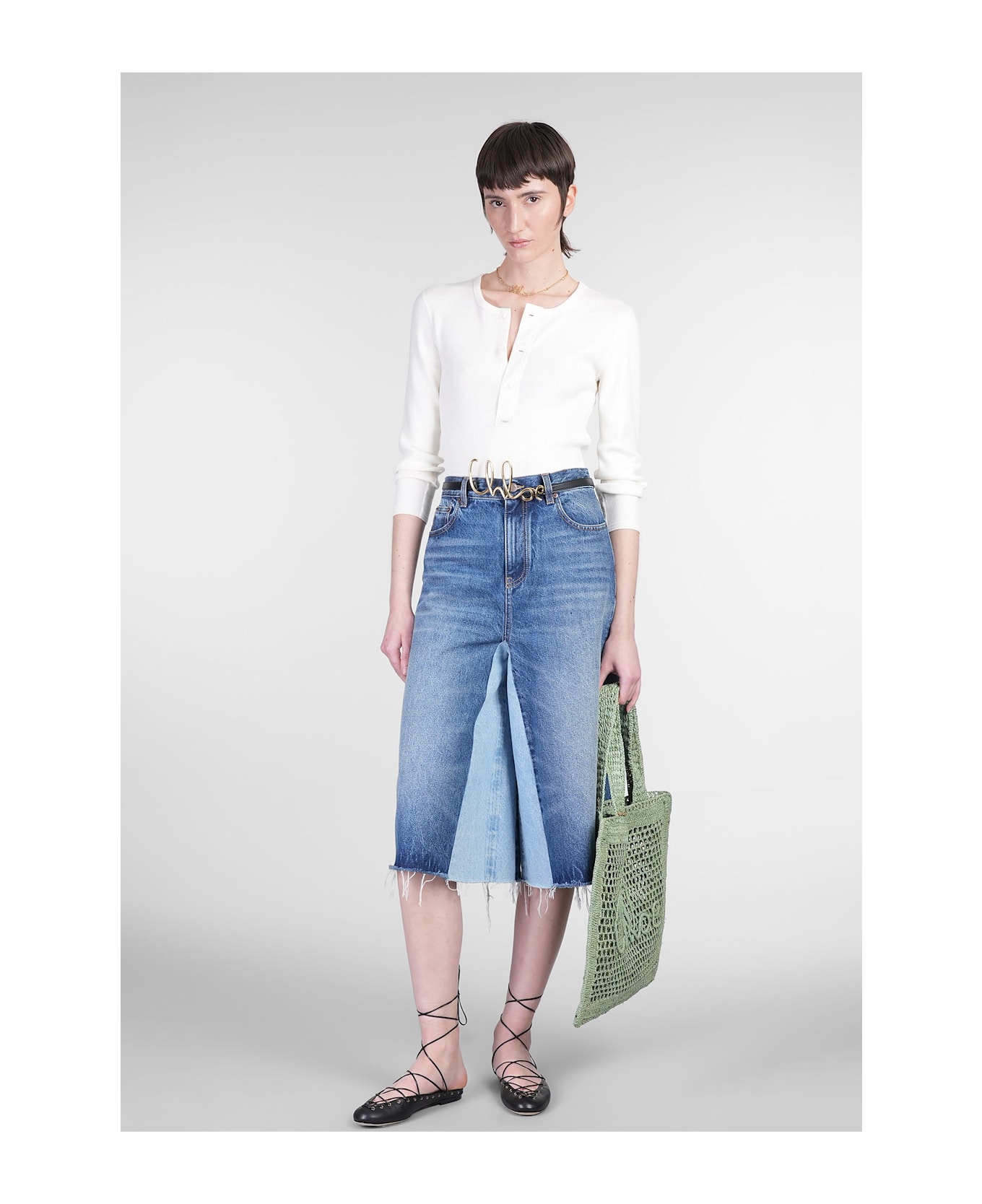 In White Cotton - Thumbnail 3
