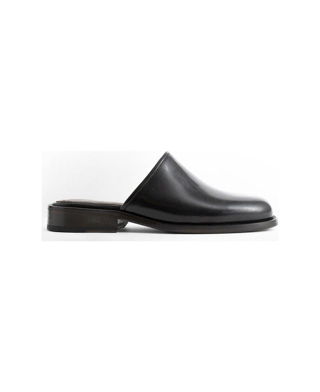 Lemaire Round-toe Slip-on Mules - BLACK その他各種シューズ