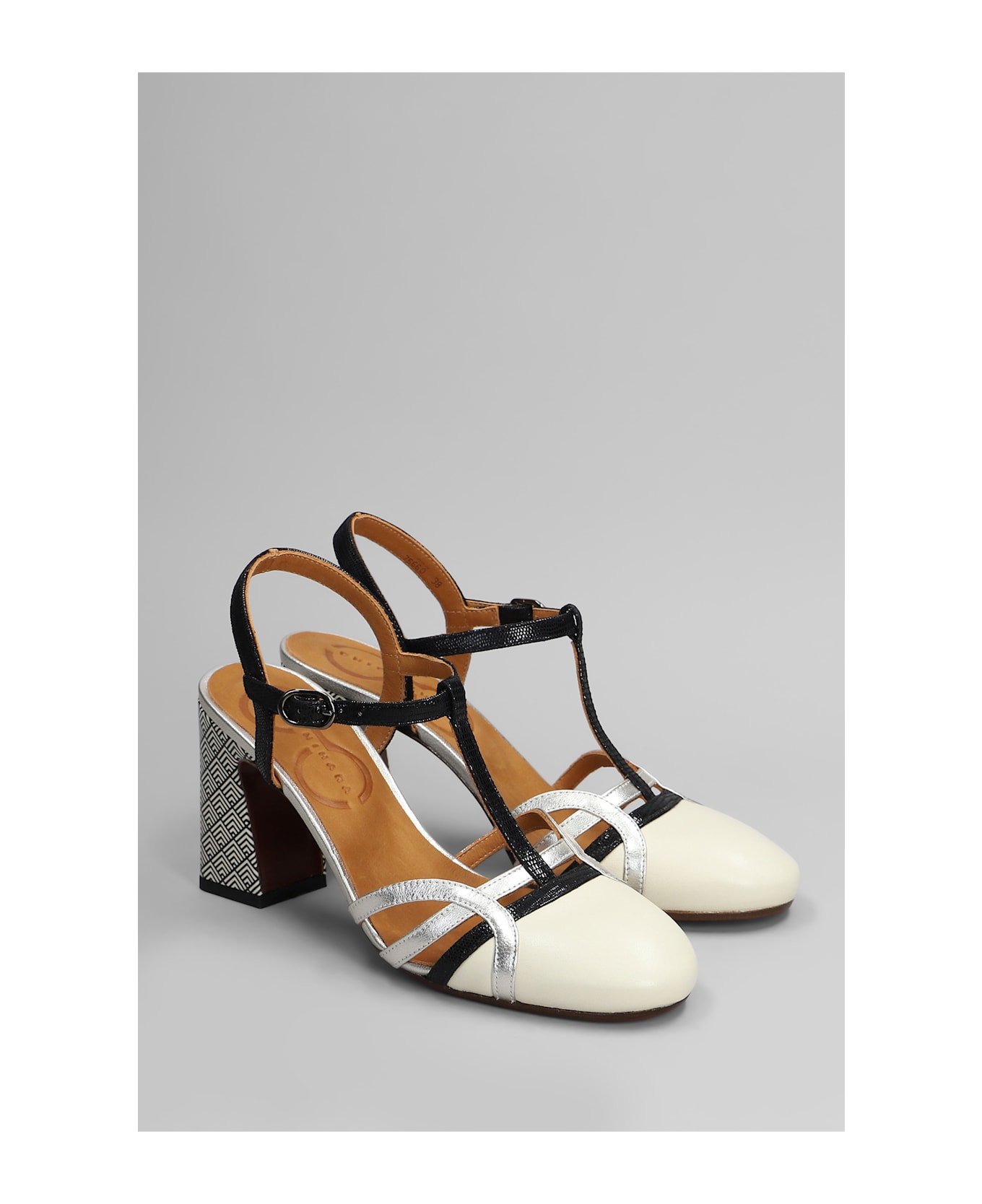 Chie Mihara Pumps In Beige Leather - beige