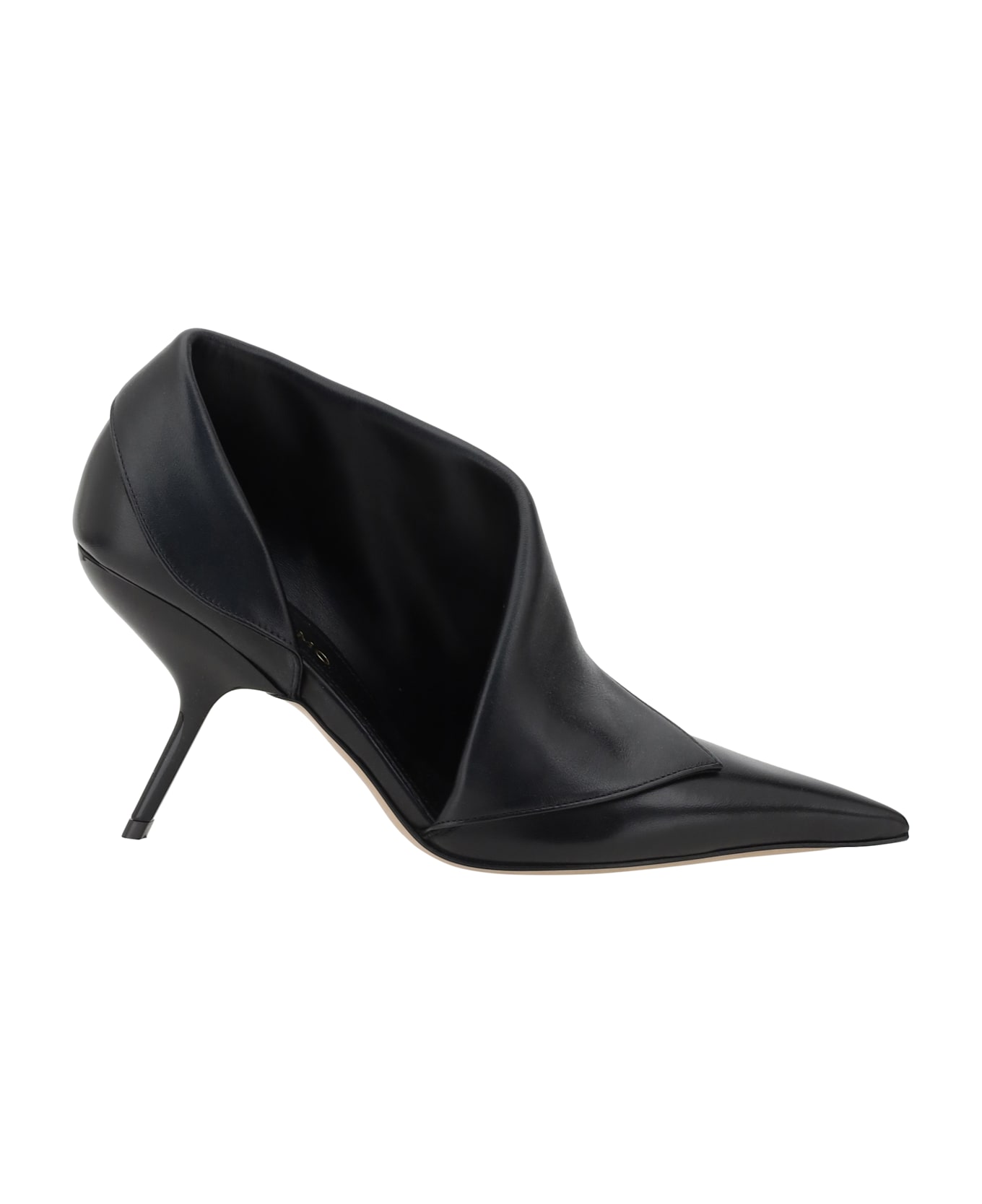 Ferragamo Eva Pumps