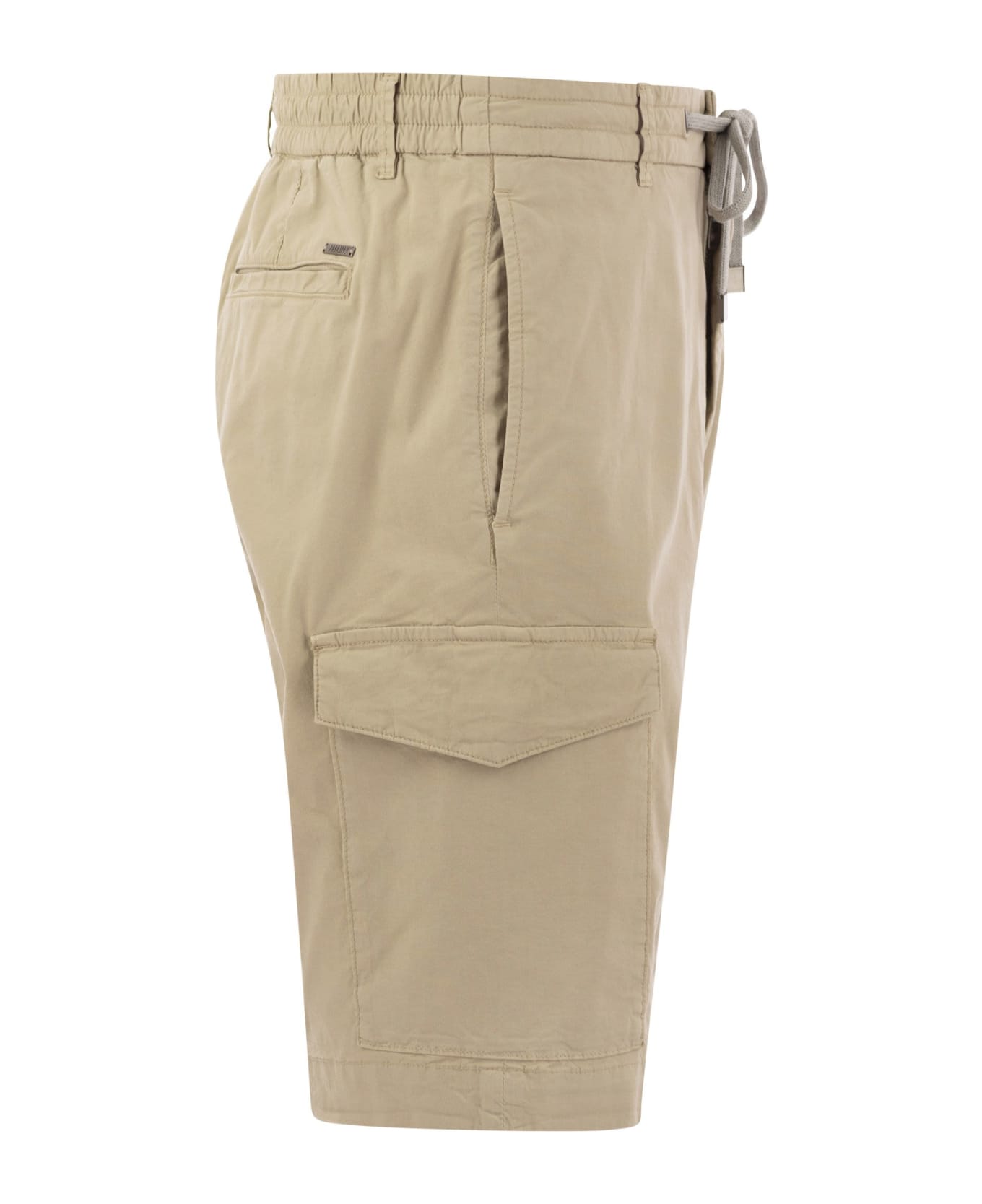 Peserico Lightweight Cotton Lyocell Canvas Jogger Bermuda Shorts - Beige