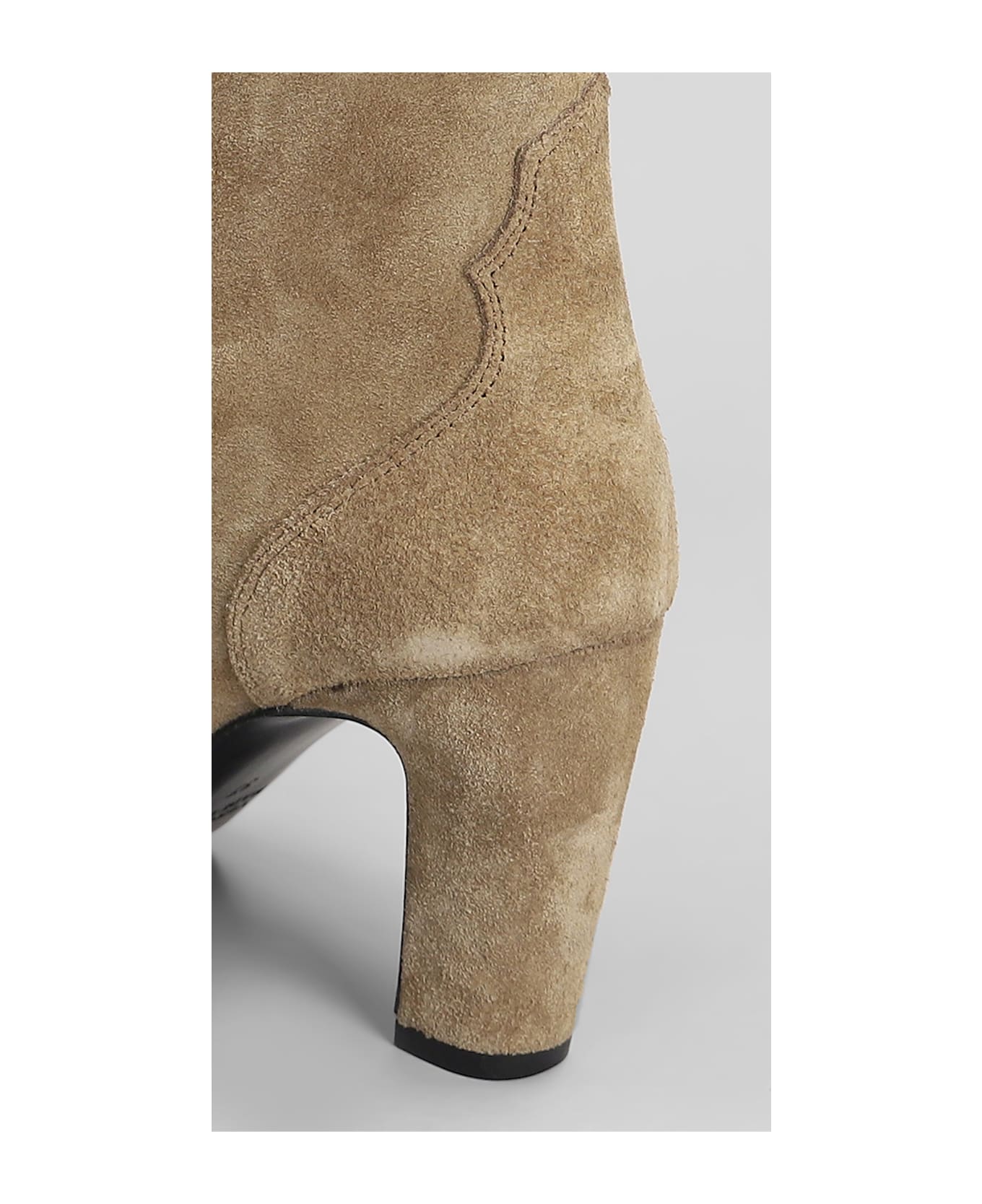 Strategia High Heels Ankle Boots In Camel Suede - Camel