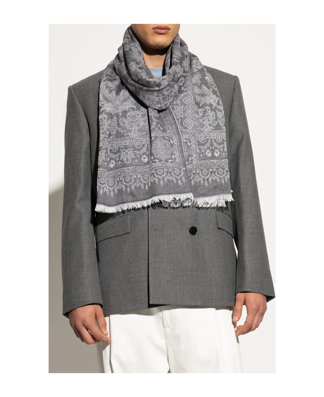Etro Scarf With A Decorative Pattern - Grey