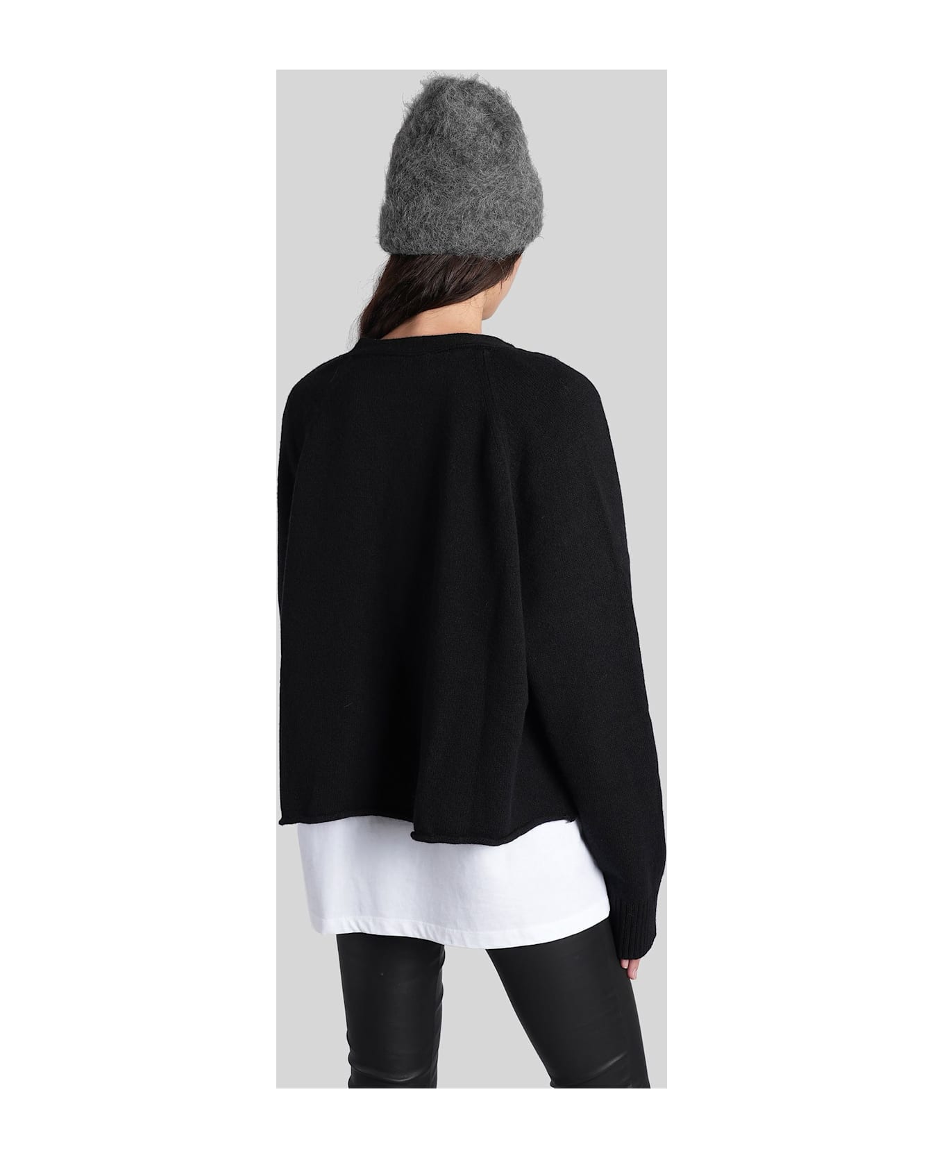 Laneus Cardigan In Black Wool - black