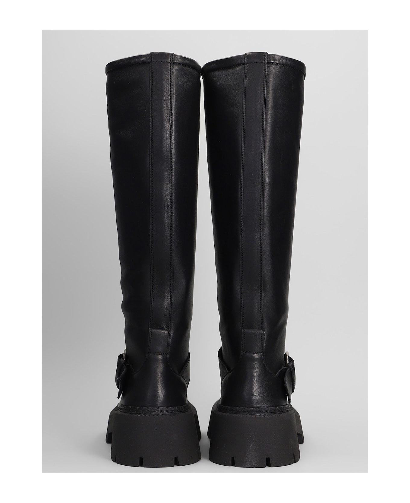 Vic Matié Etna 101 Low Heels Boots In Black Leather - black