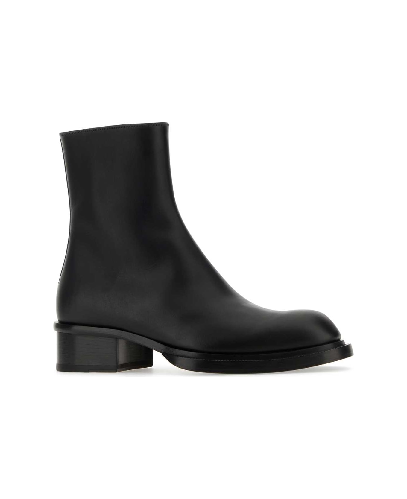 Alexander McQueen Black Leather Stack Ankle Boots - Black ブーツ