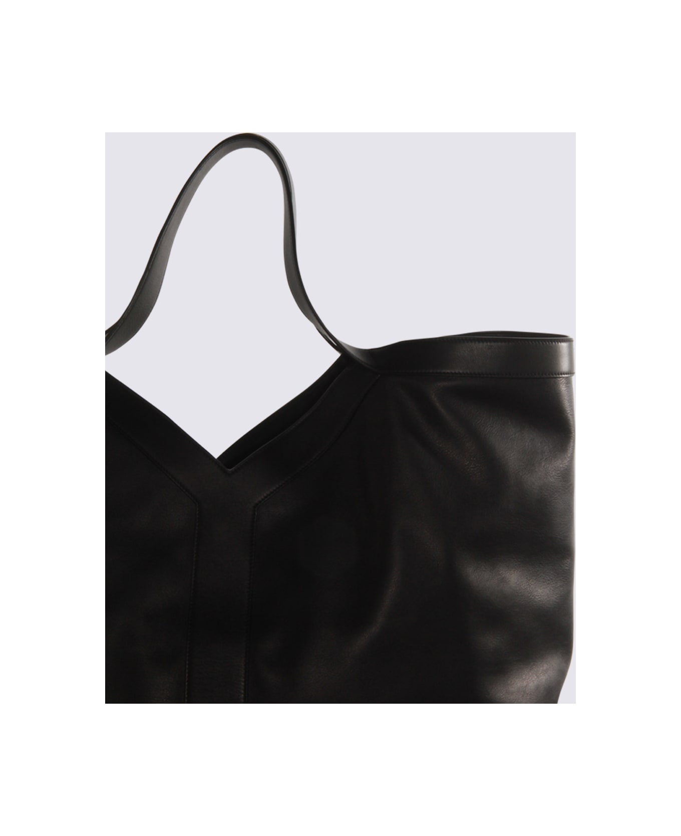 Saint Laurent Black Leather Y Maxi Top Handle Bag - Black