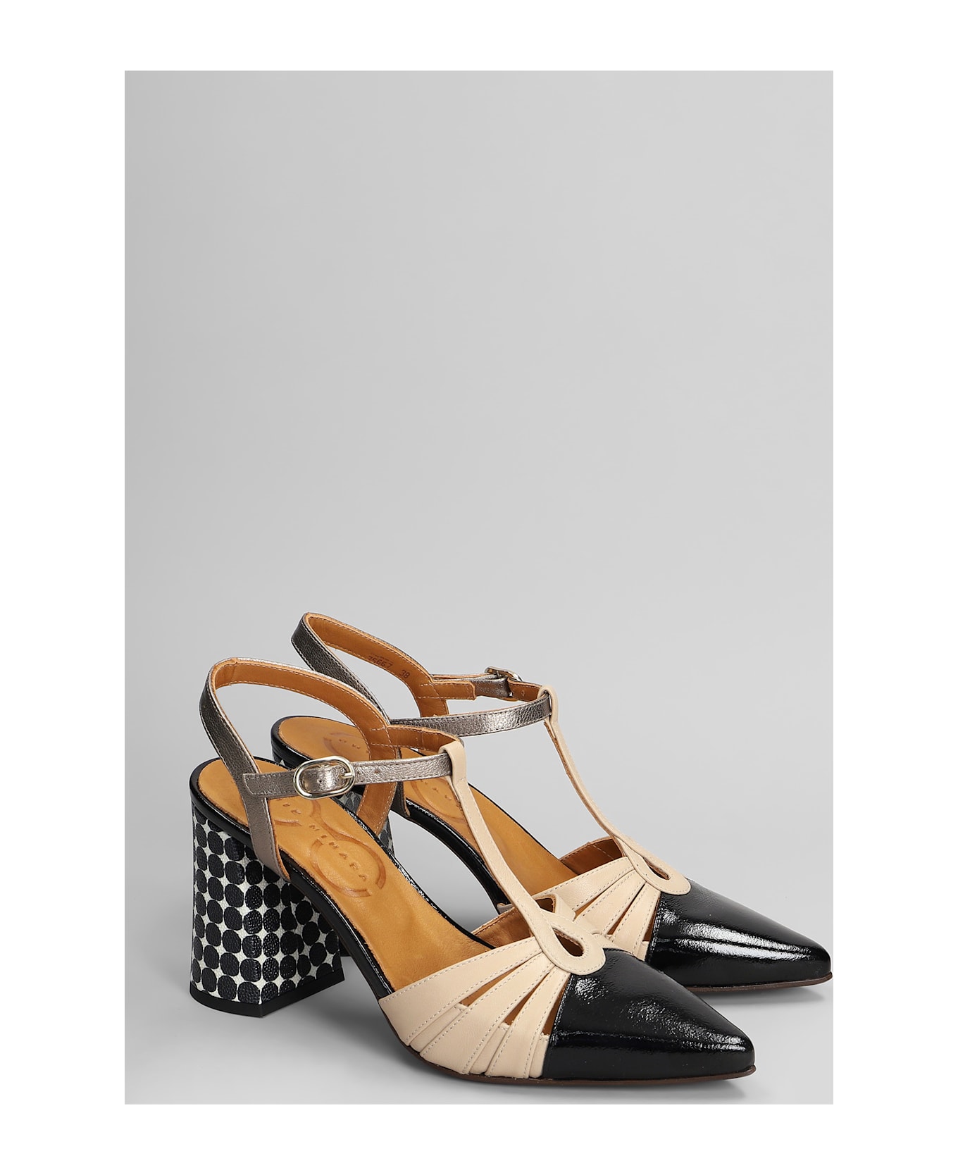 Chie Mihara Pumps In Black Leather And Fabric - black