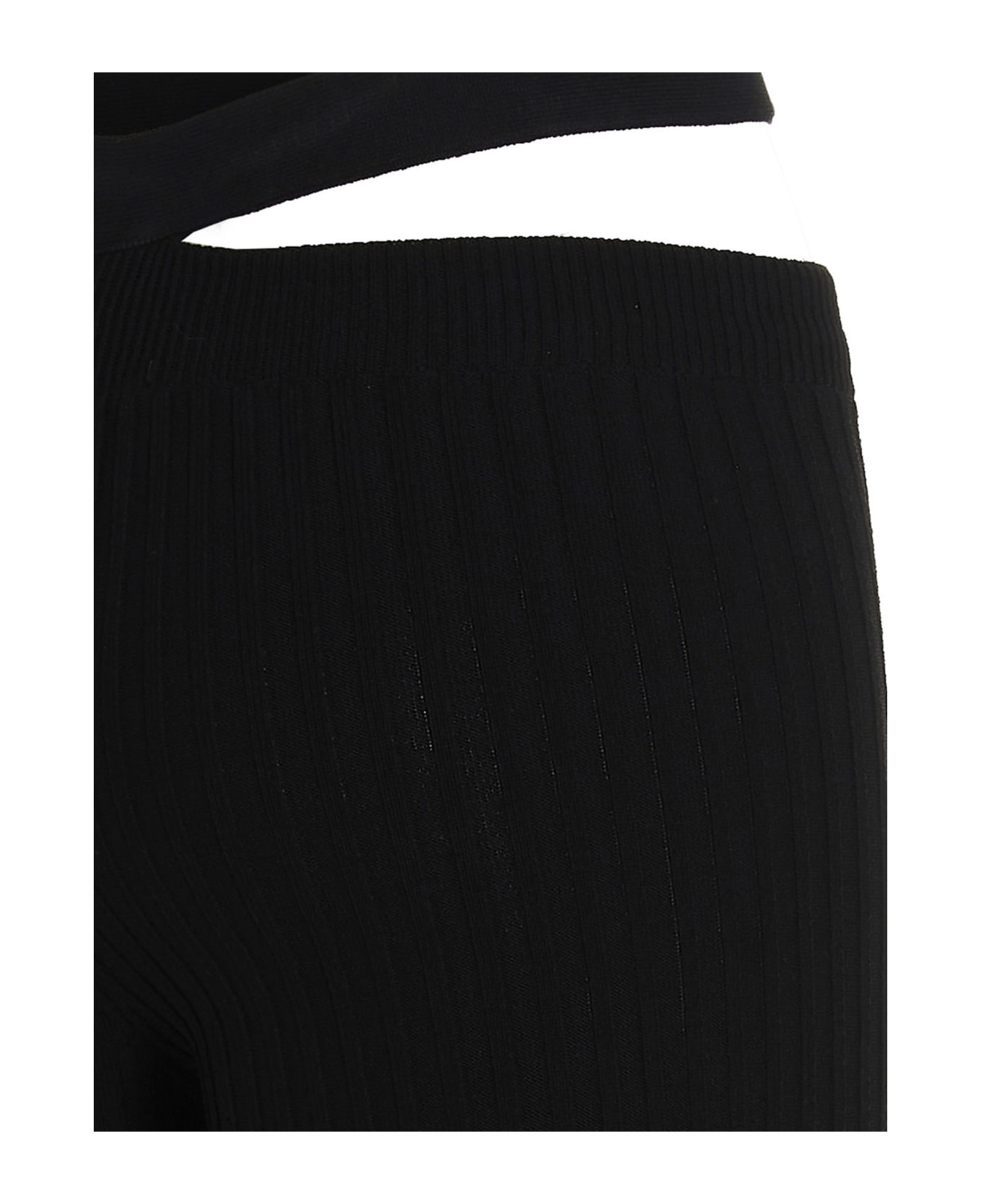 ANDREĀDAMO Ribbed Flared Trousers - Black   ボトムス