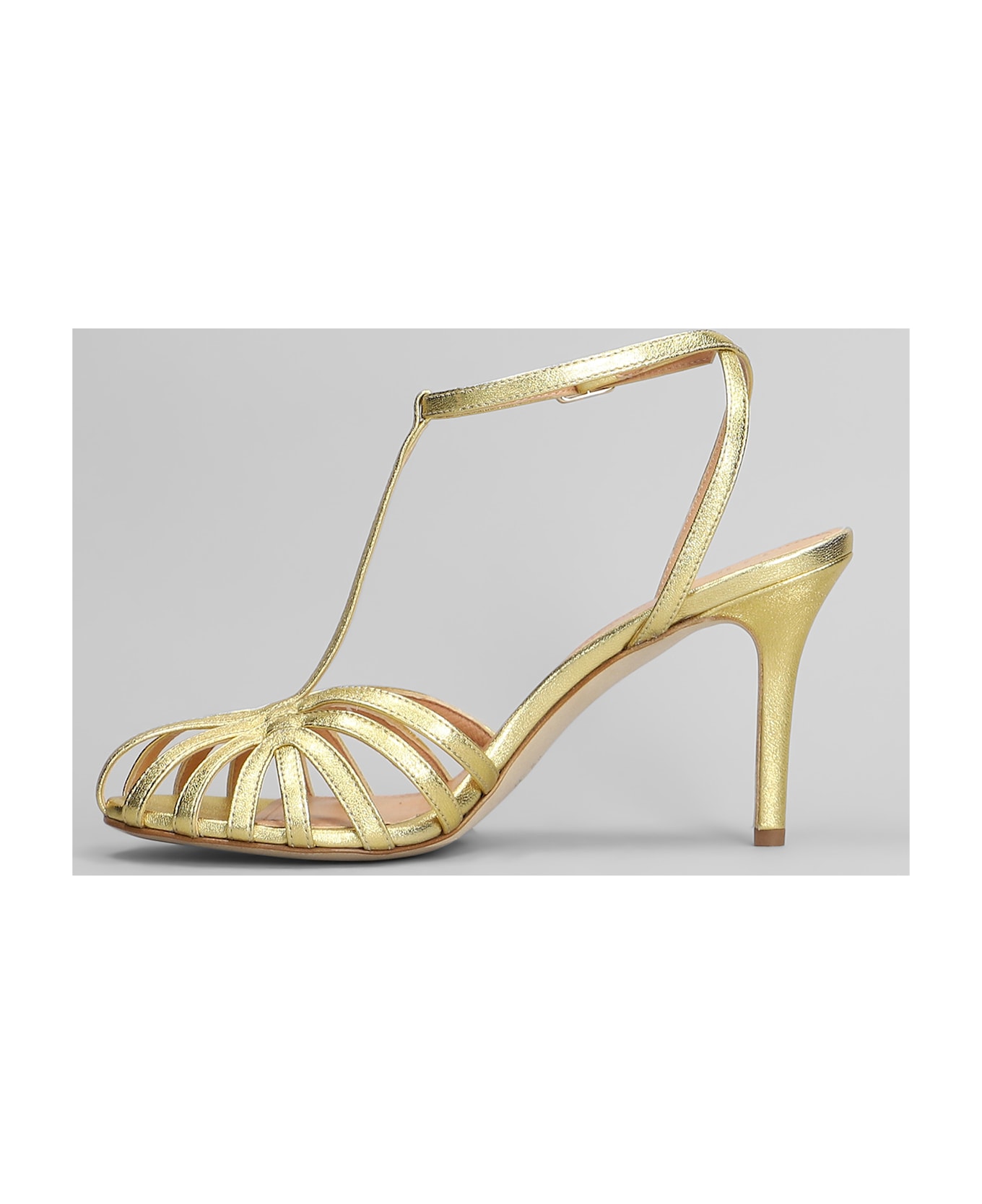 The Seller Sandals In Gold Leather - gold