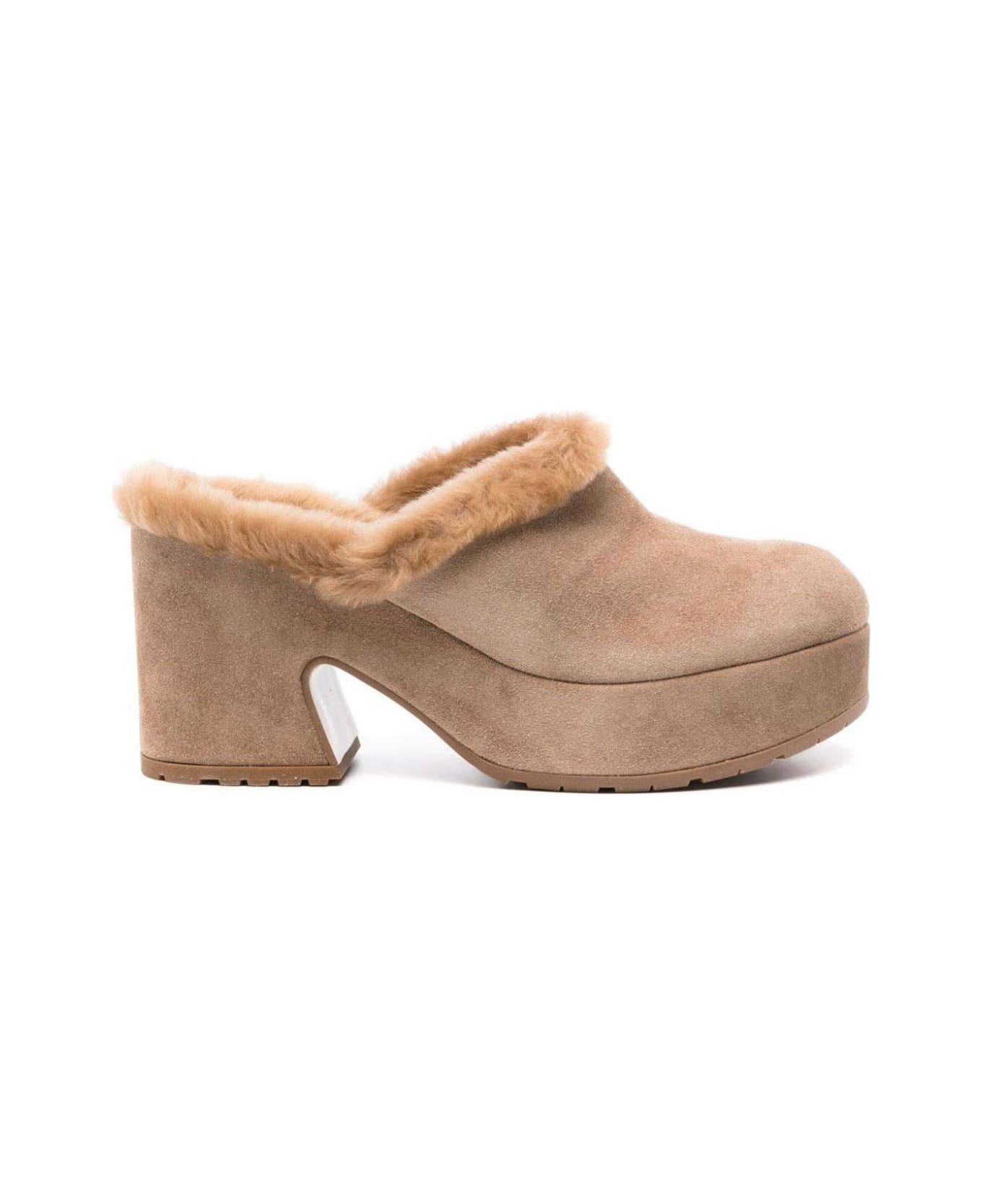 Gianvito Rossi Lyss Slip-on Mules - Camel