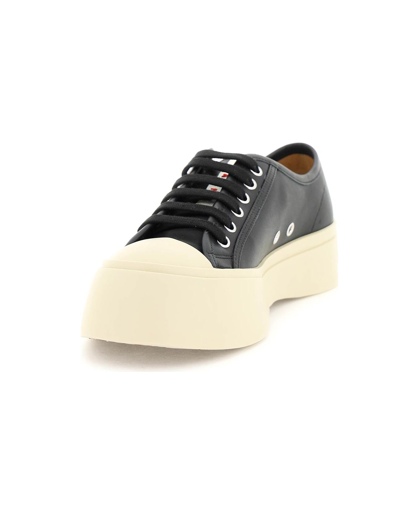 Marni Black Leather Sneakers - 00N99 スニーカー