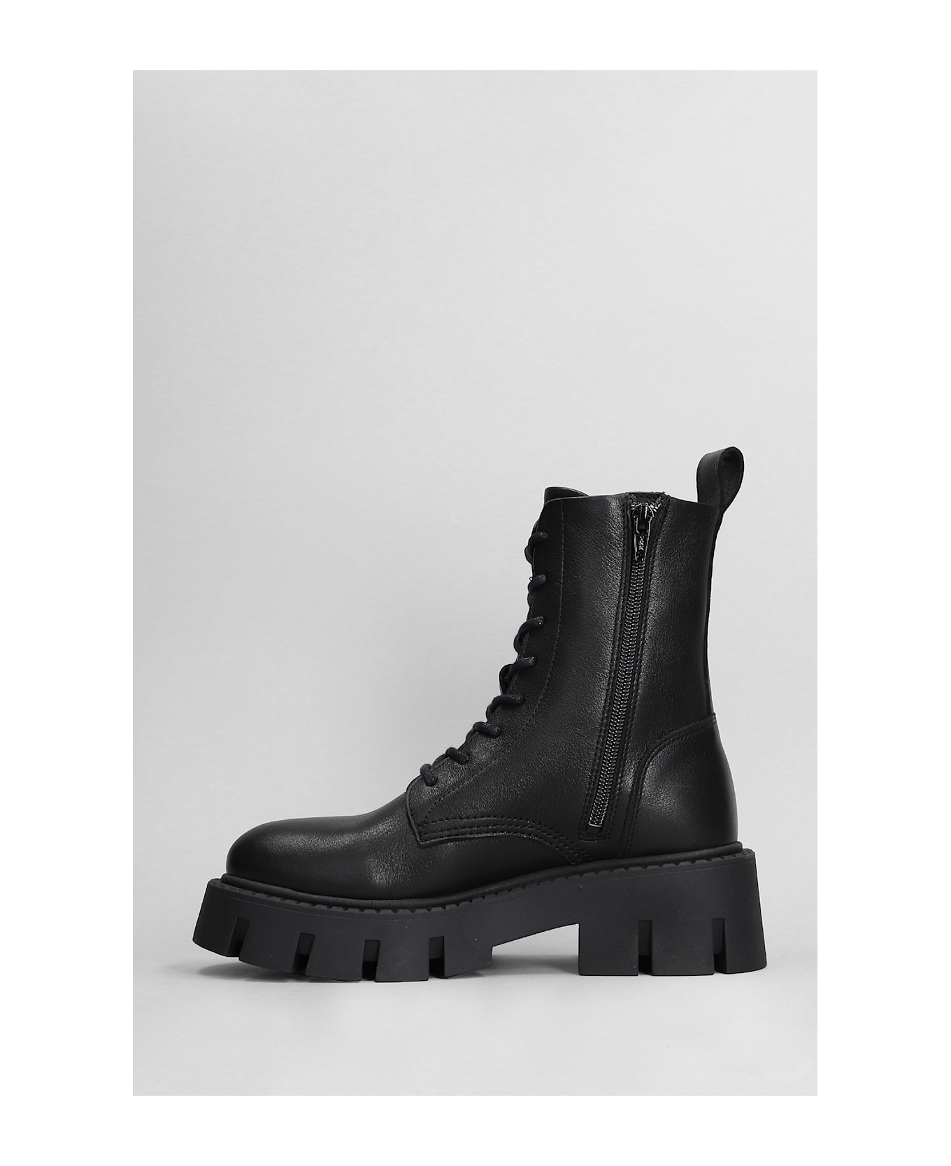 Copenhagen Cph 130 Combat Boots In Black Leather - black