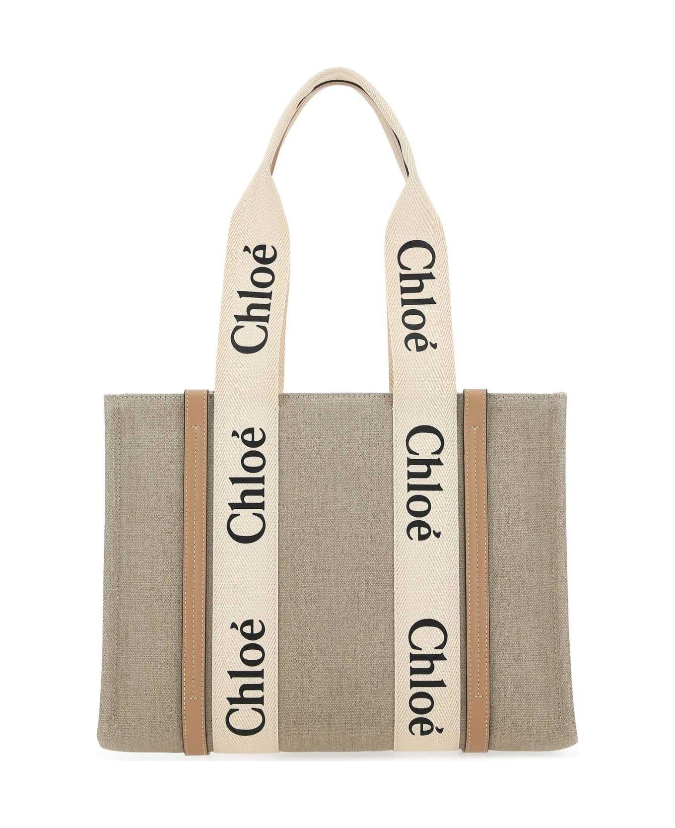 Chloé Woody Logo Printed Medium Tote Bag - BEIGE