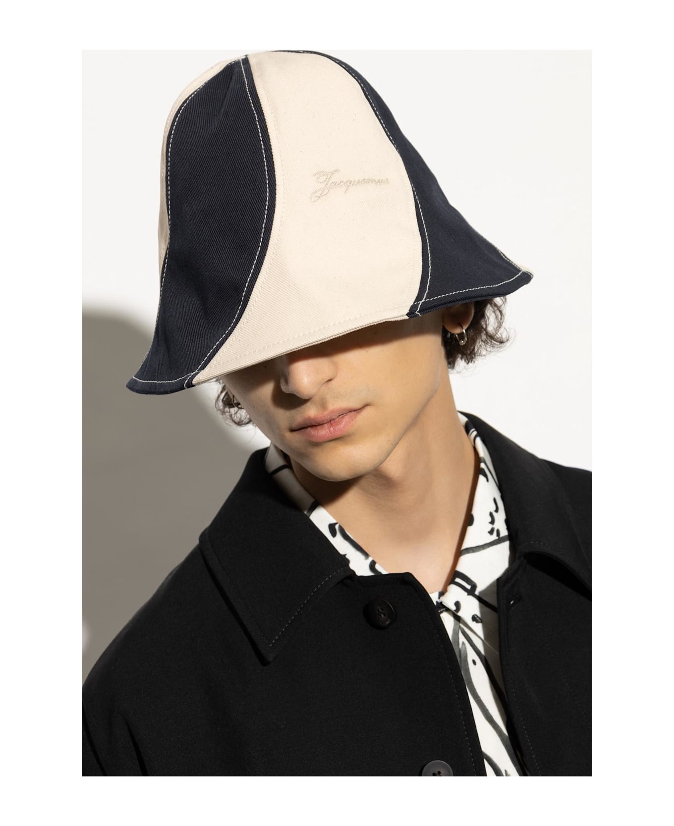 Jacquemus Hat With Logo - BLUE