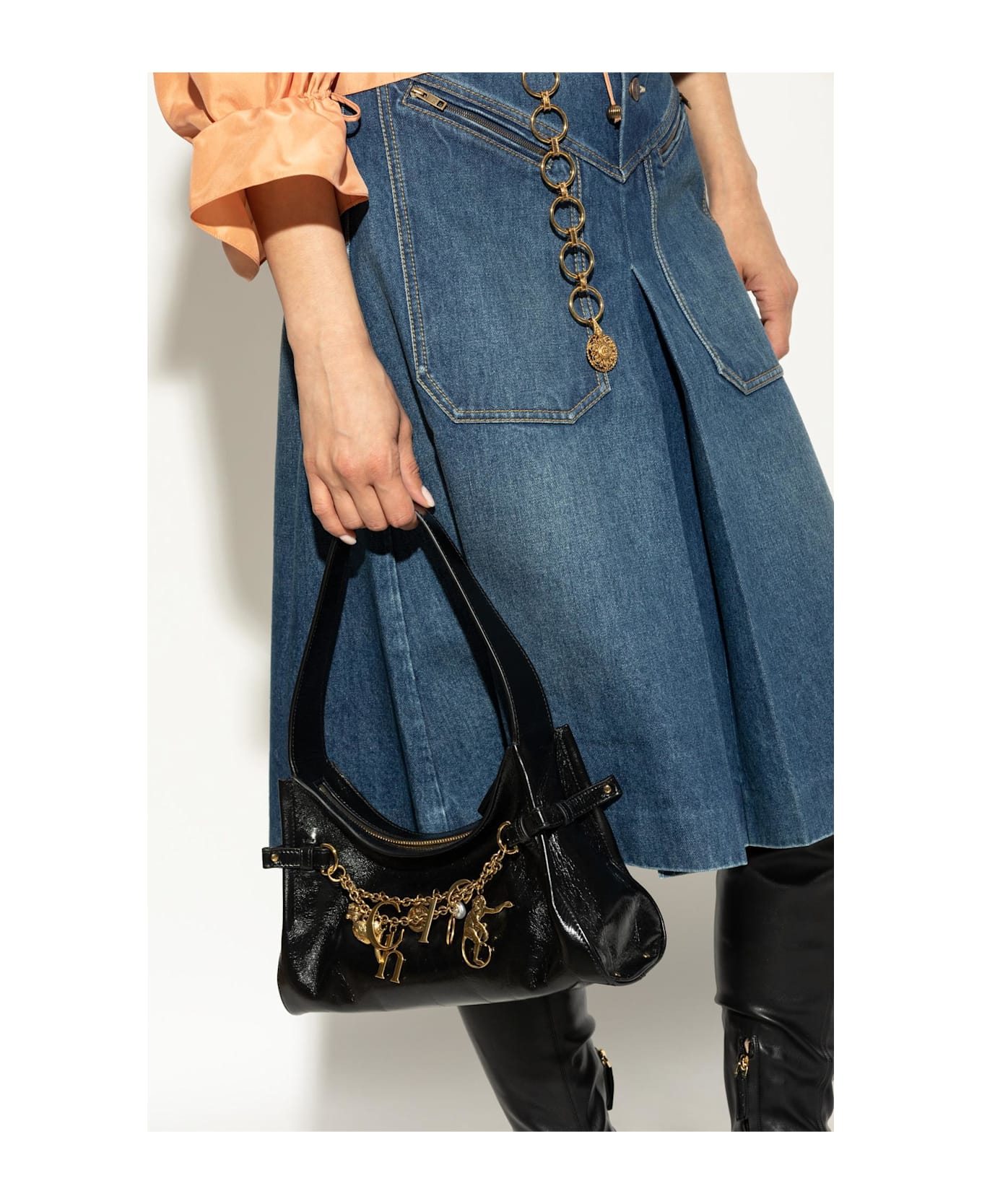 Chloé Shoulder Bag 
charms
 - Black