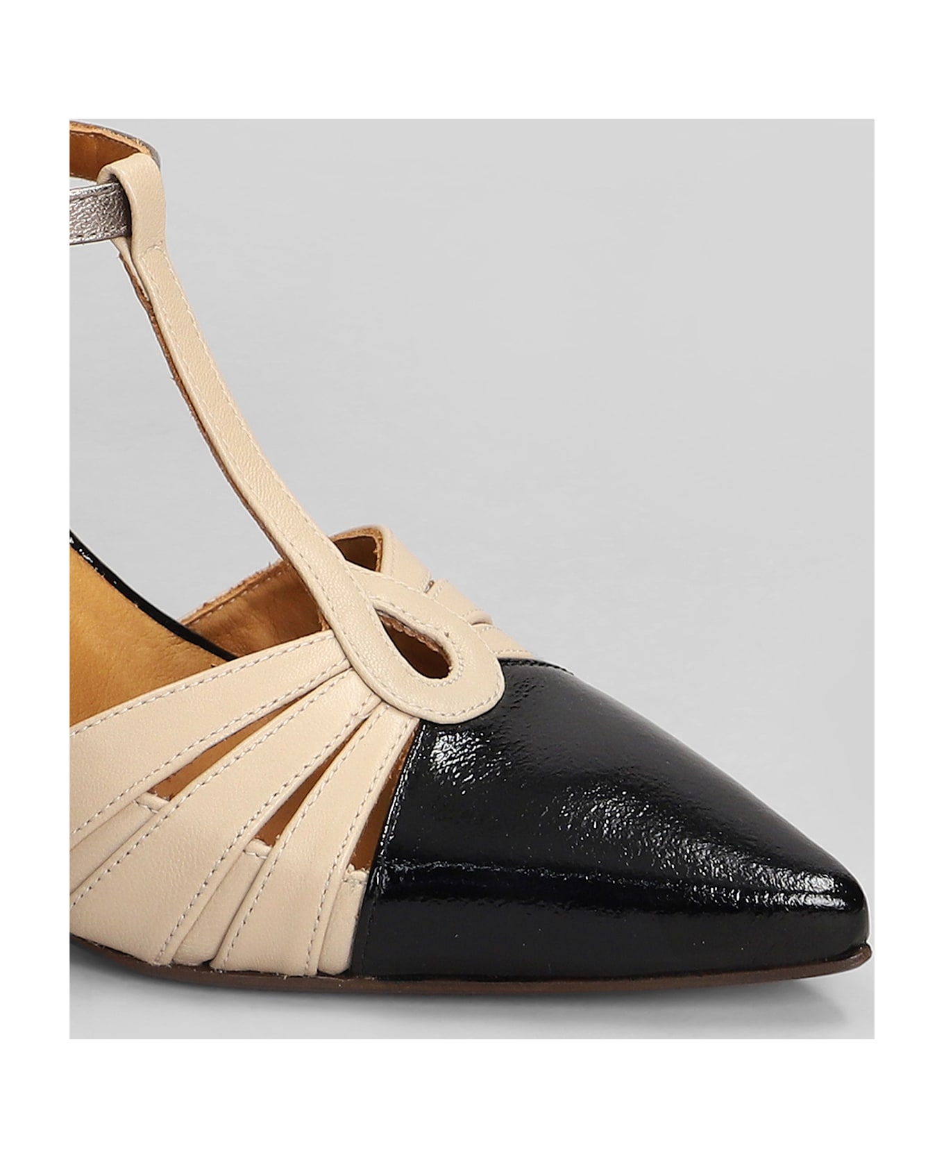 Chie Mihara Pumps In Black Leather And Fabric - black