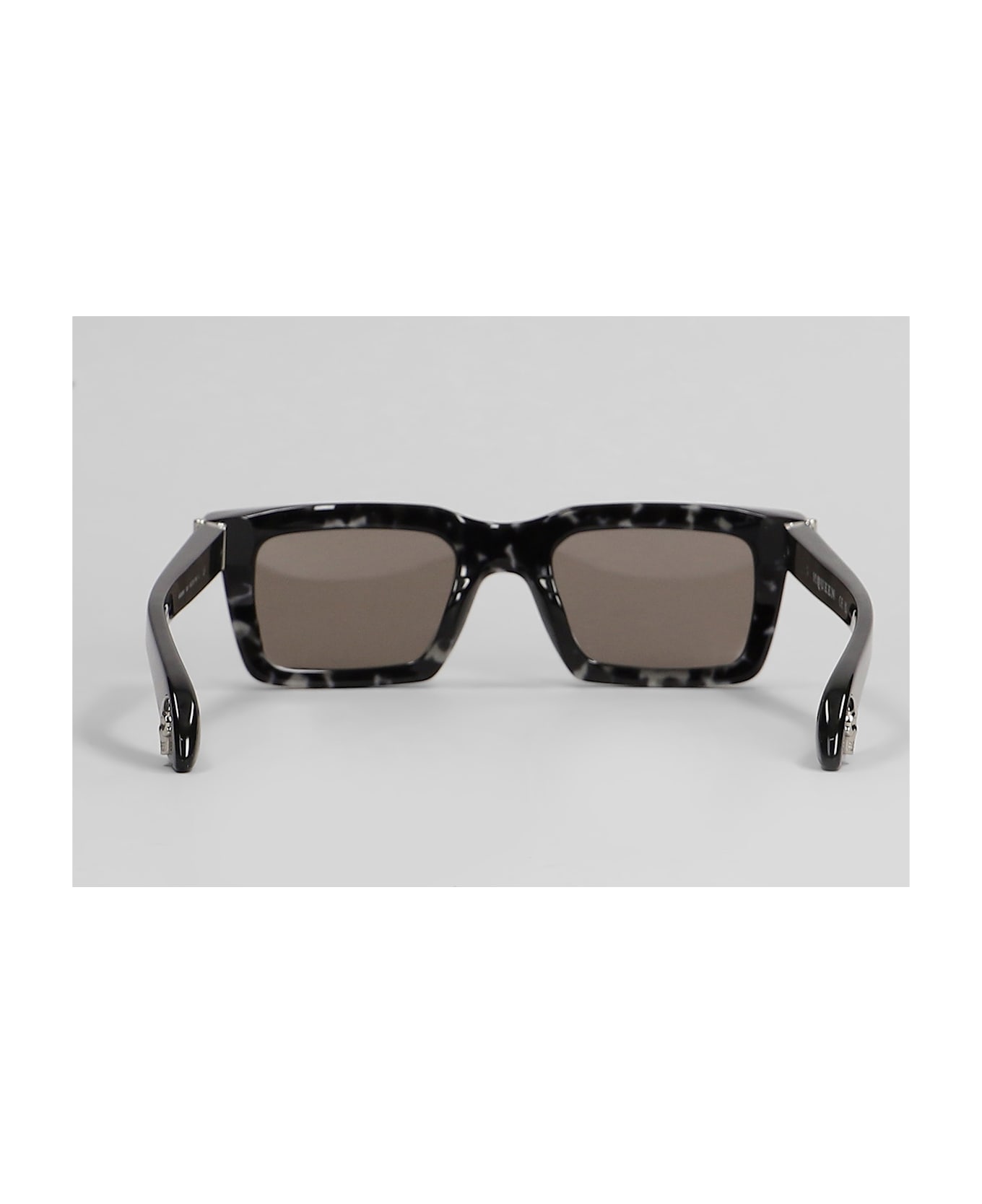Alexander McQueen Sunglasses In Black Acetate - black