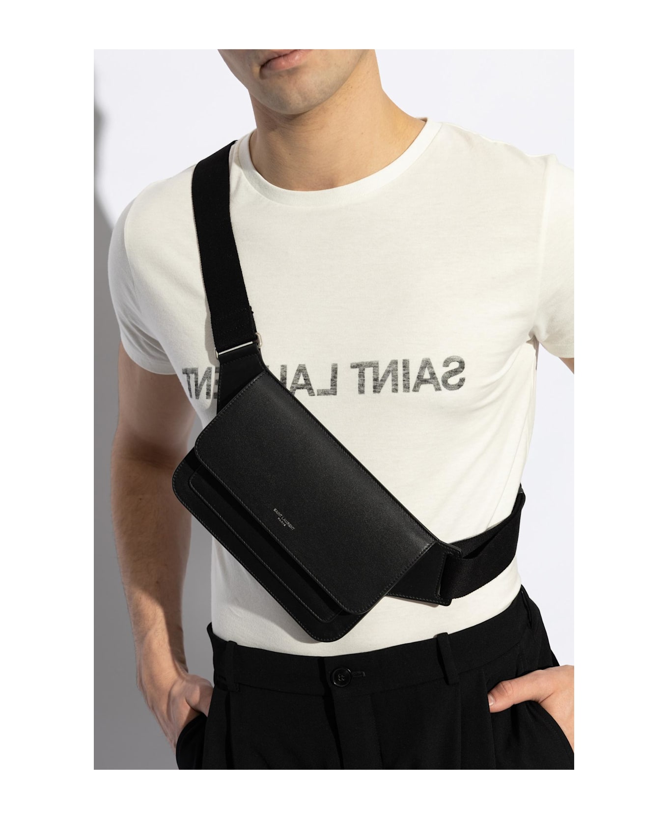 Saint Laurent Leather Fanny Pack - Black