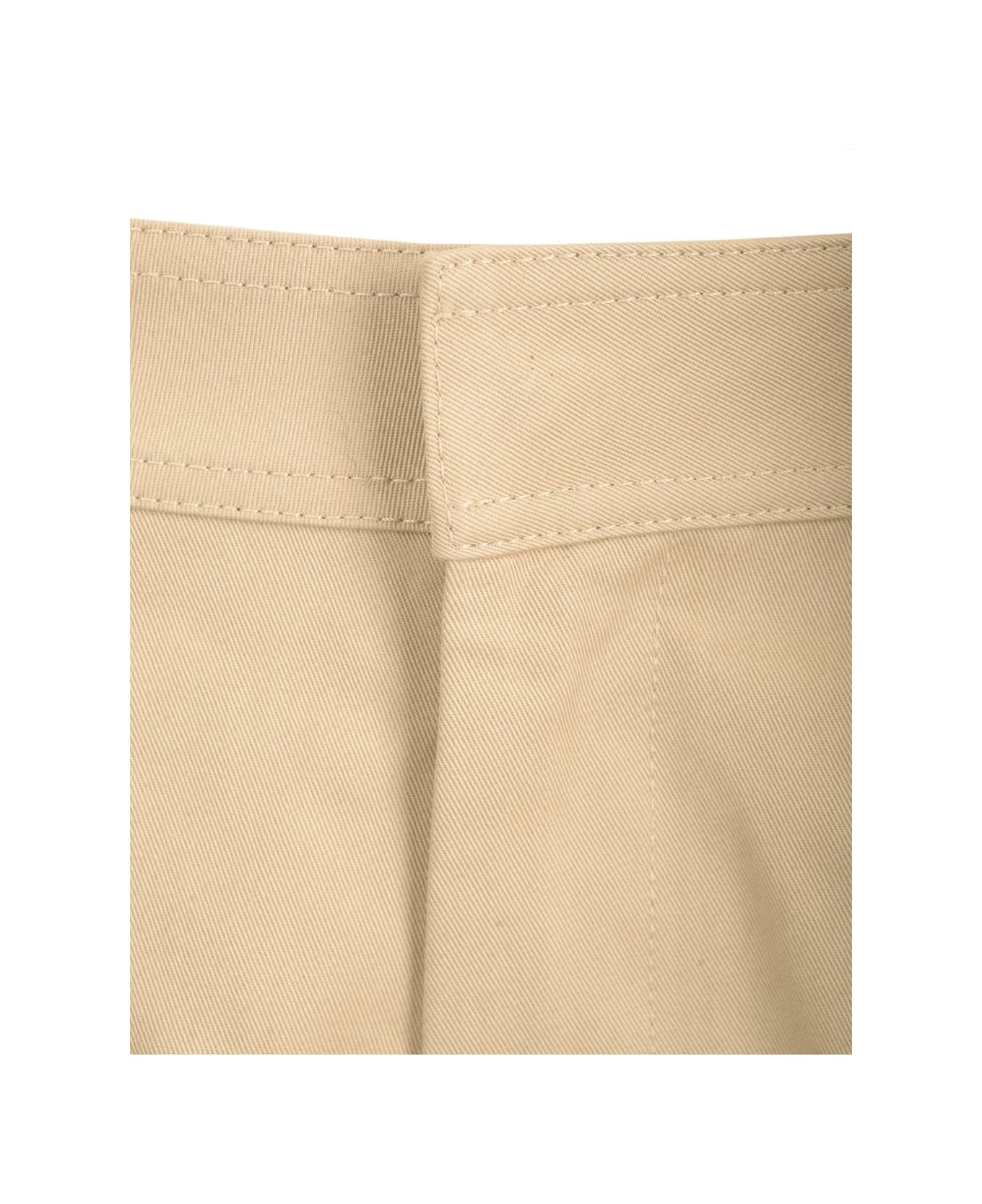Off-White Cargo Shorts - Beige