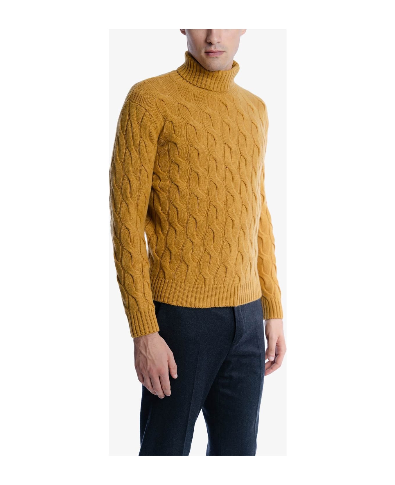 Larusmiani Turtleneck Sweater 'col Du Pillon' Sweater - Goldenrod