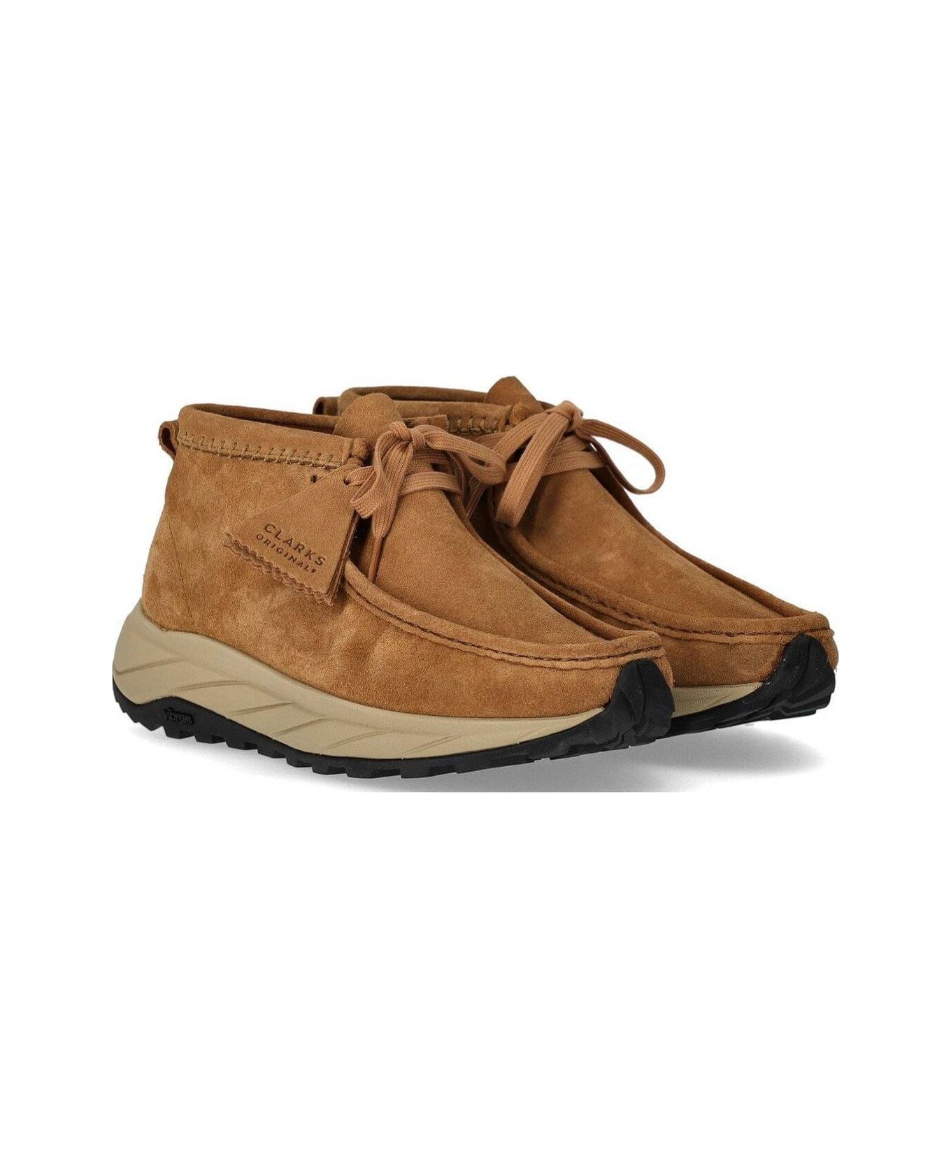 Clarks Wallabee Lace-up Ankle Boots - Beige