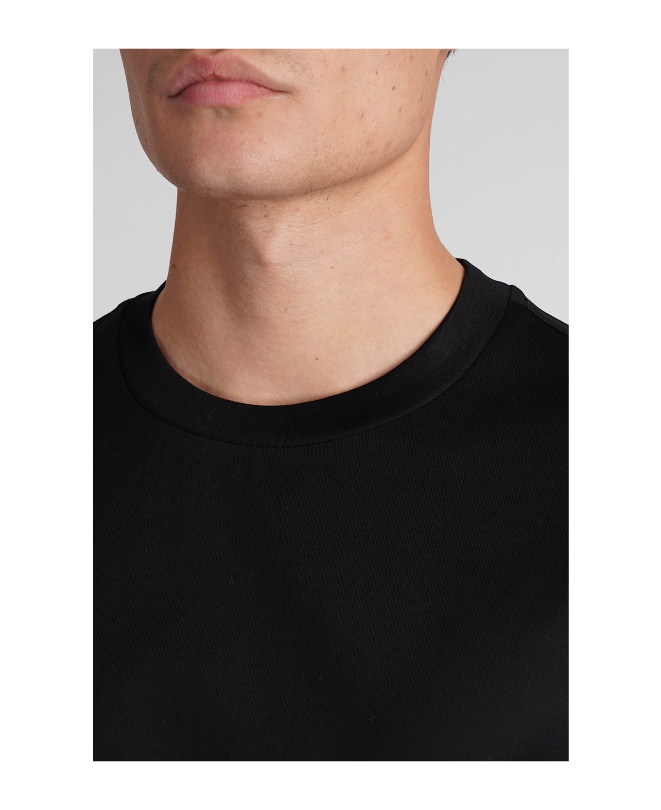 Low Brand B213 Basic T-shirt In Black Cotton - black