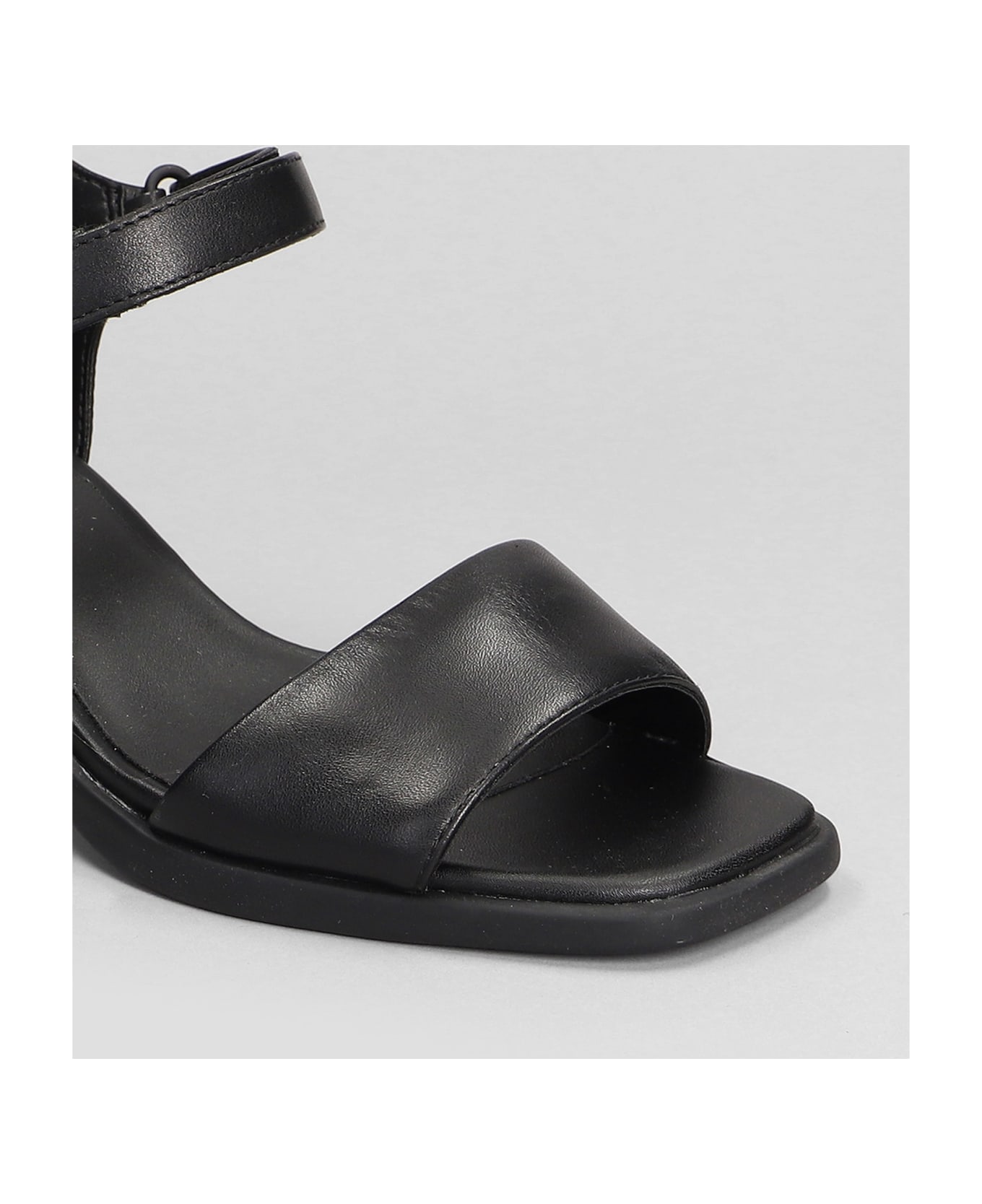 Camper Kiara Sandals In Black Leather - black