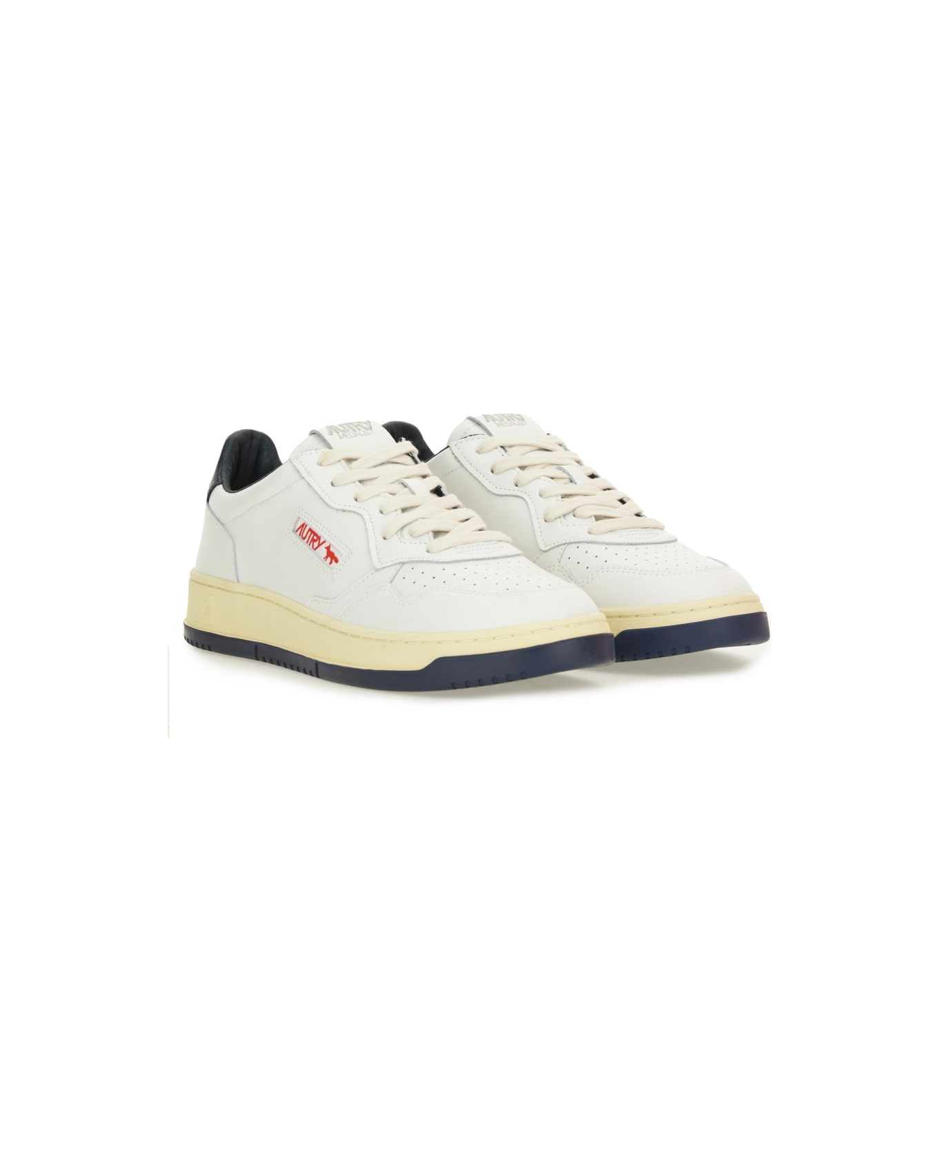 Autry "medalist" Low Sneaker - WHITE