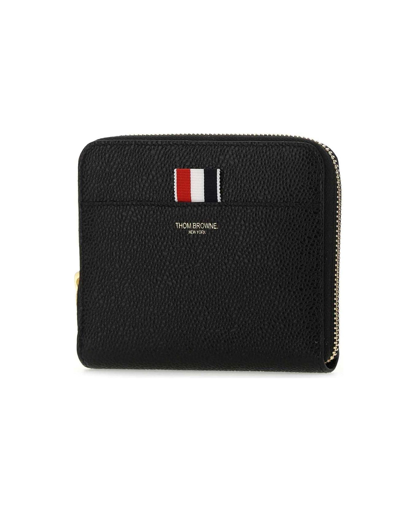 Thom Browne Logo Embossed Zipped Wallet - BLACK