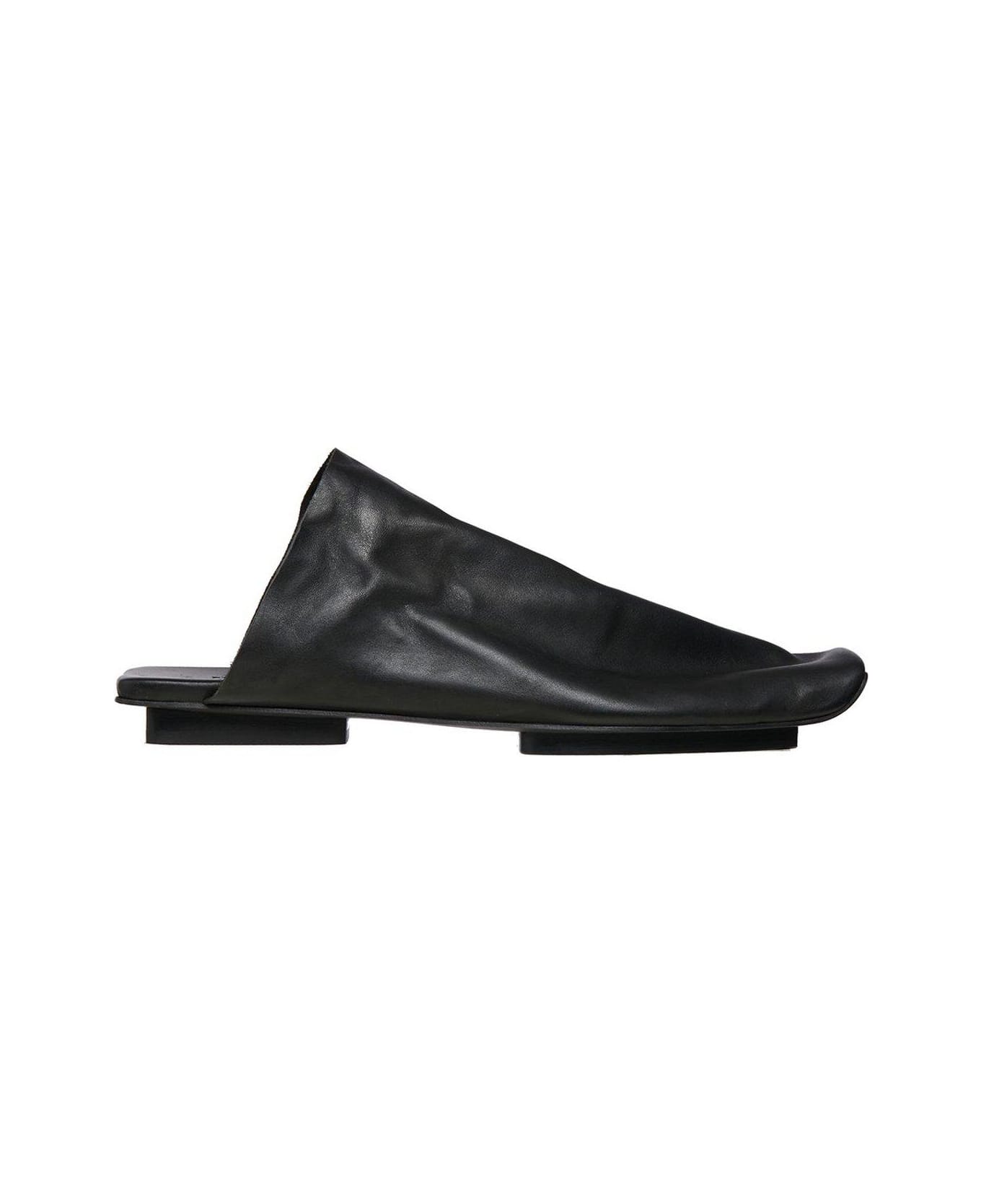 Uma Wang Square Toe Slip-on Mules - UW900