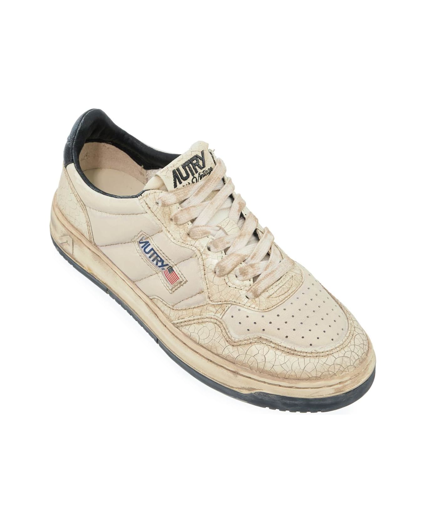 Autry Medalist Leather Low-top Sneakers - White