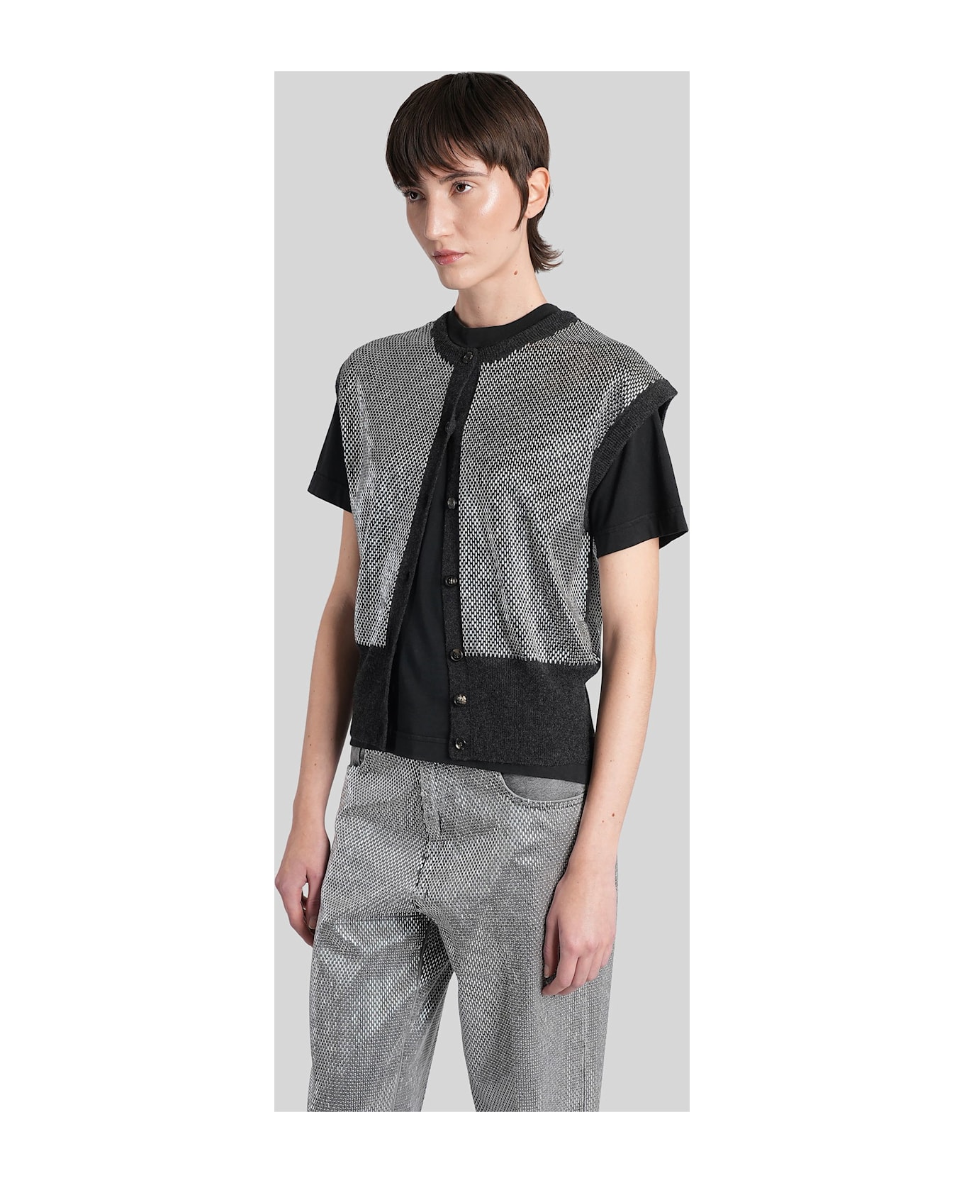 Haikure Kirby Vest In Black Wool - black