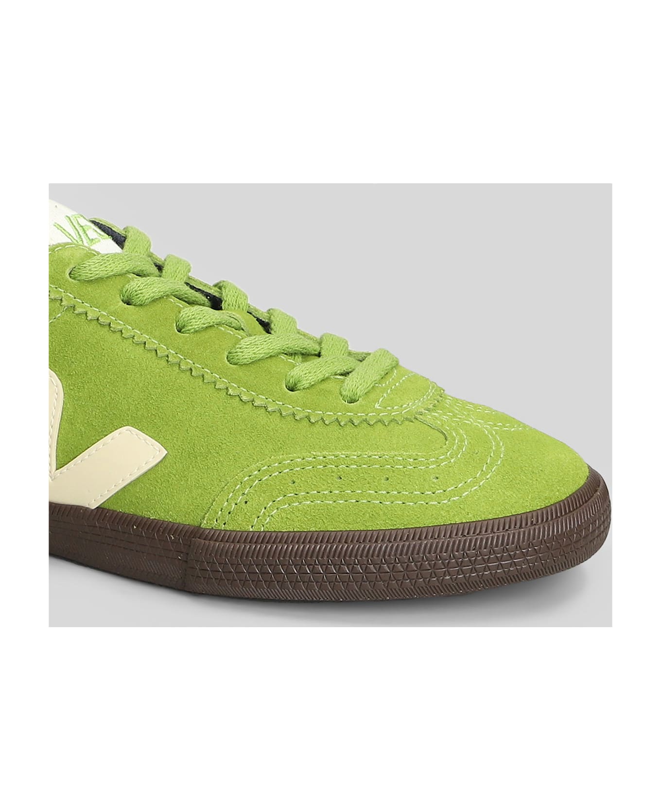 Veja Volley Sneakers In Green Suede - green