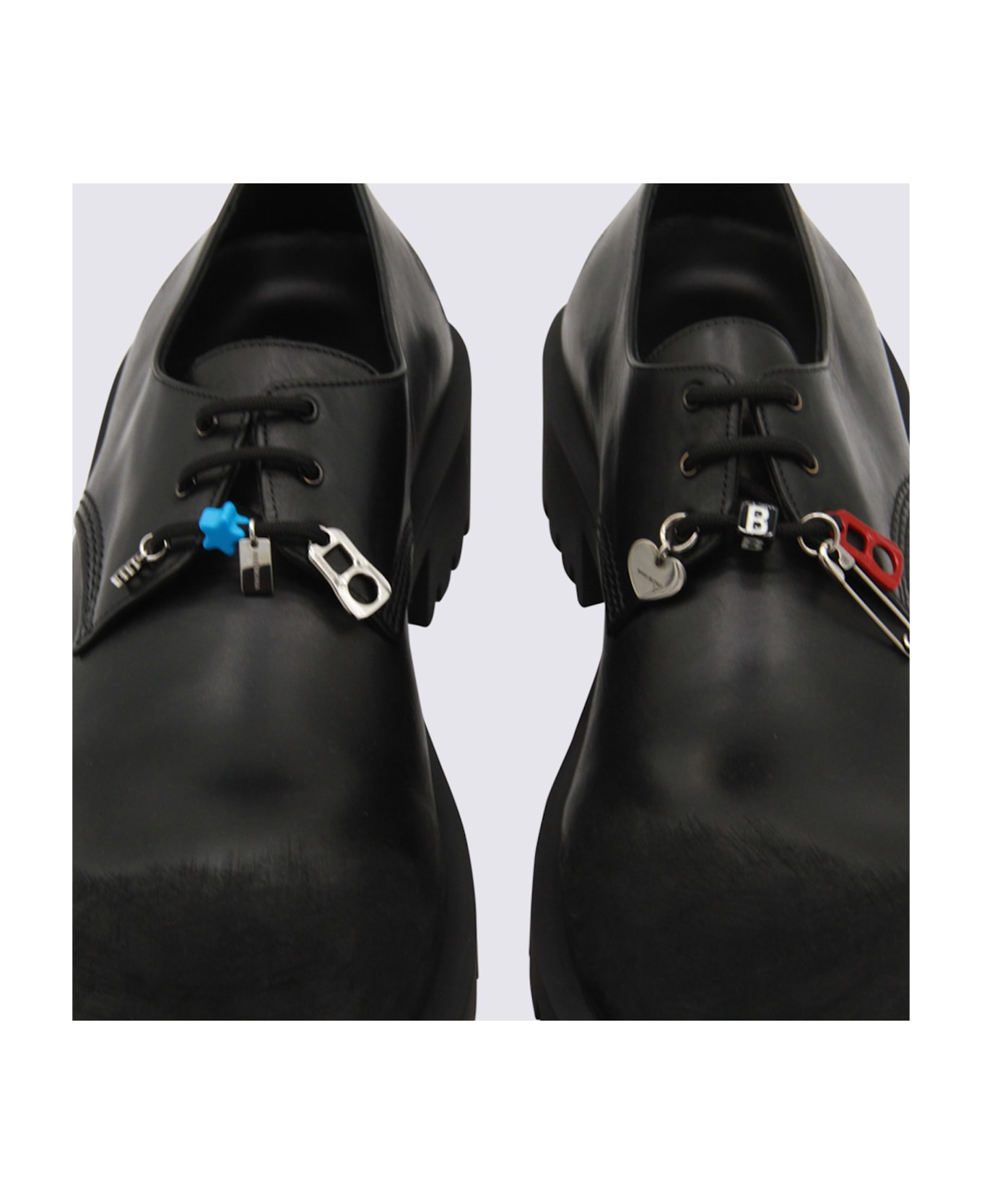 Balenciaga Black Leather Lace Up Shoes - Black